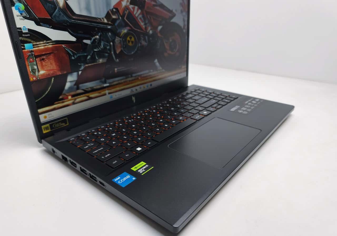 Acer Nitro V15 15.6" FHD Core i5-13420H 16/512 RTX 4050 6GB