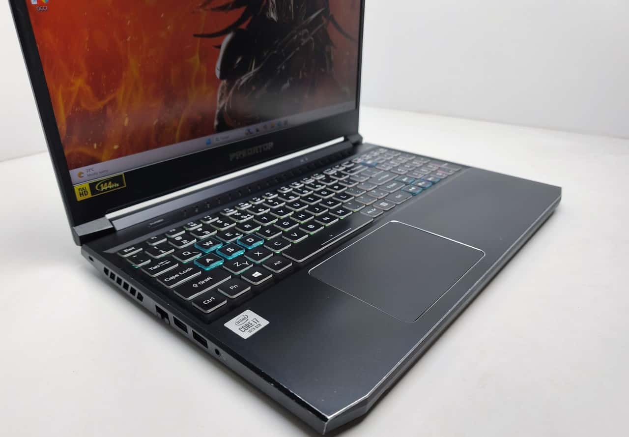Acer Predator 15.6" FHD Core i7-10850H 16/512 RTX 2060 6GB