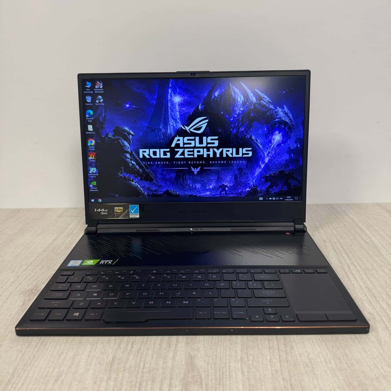Asus ROG Zephyrus S15 GX531GW Intel Core i7-9750H RTX 2070
