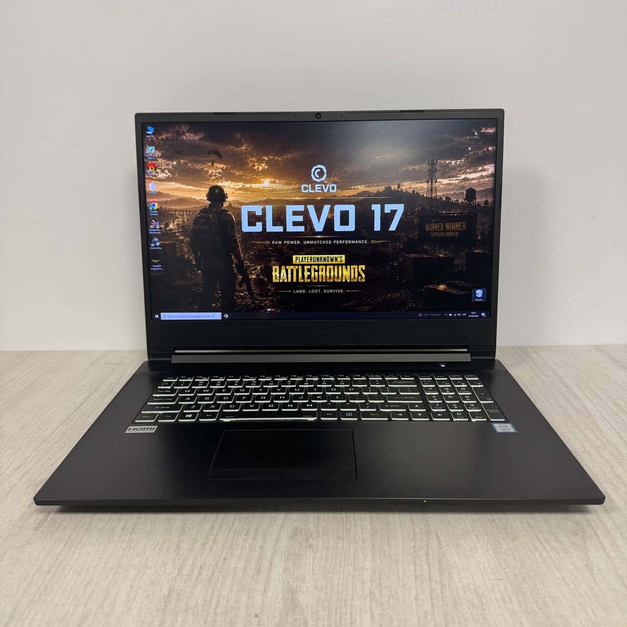 Clevo NH70RC