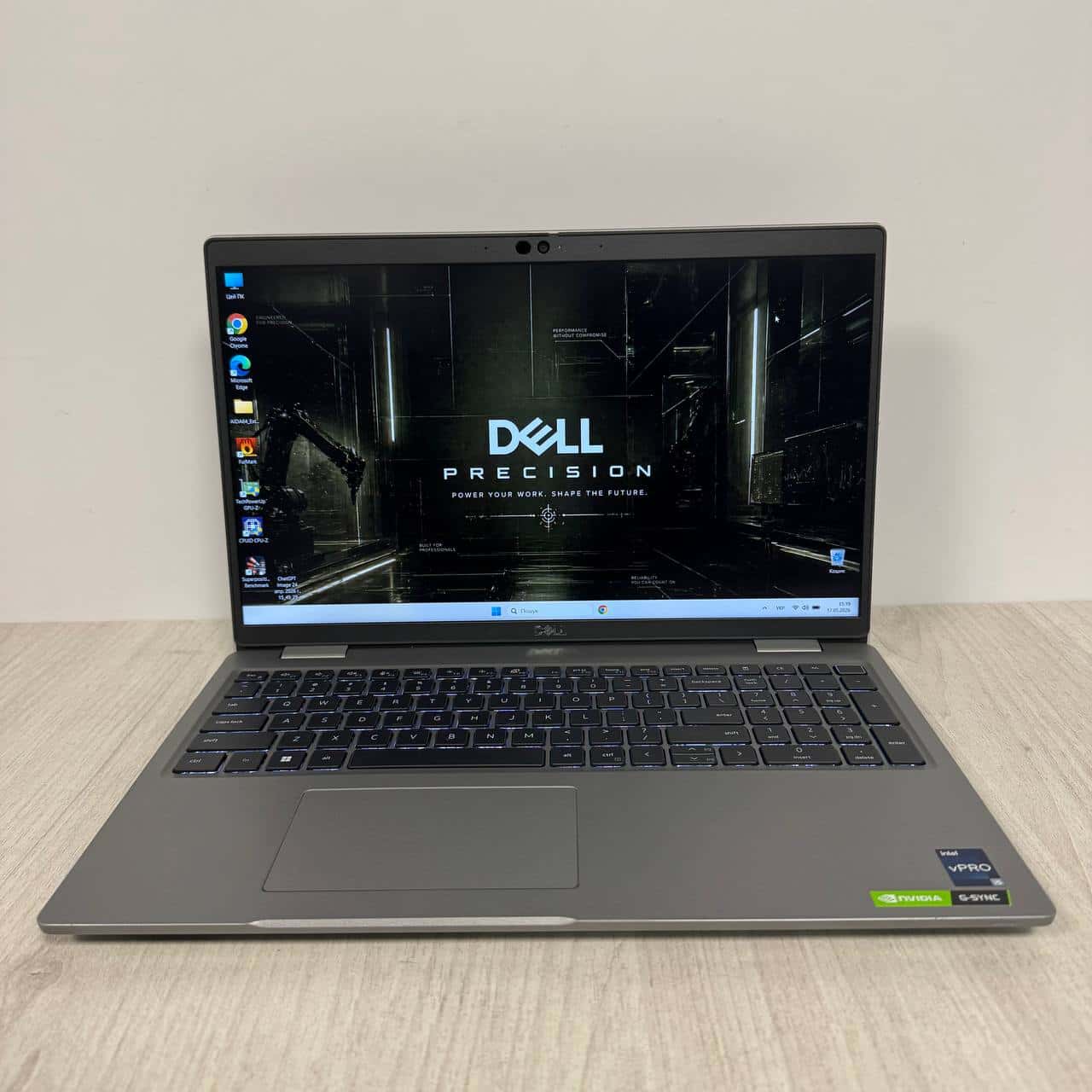 Dell Precision 3570 15.6" FHD Core i5-1245U 8/256