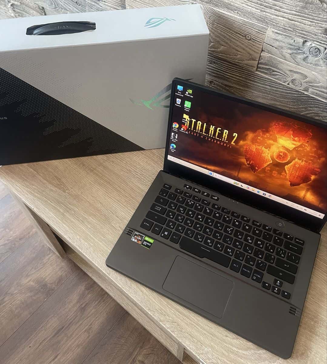 ASUS ROG Zephyrus GA401I 14" FHD Ryzen 7 4800HS 24/512 GTX 1660 Ti 4GB