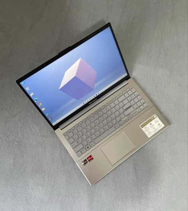 ASUS VivoBook Go15 15.6" FHD Ryzen 5 7520U 16/512