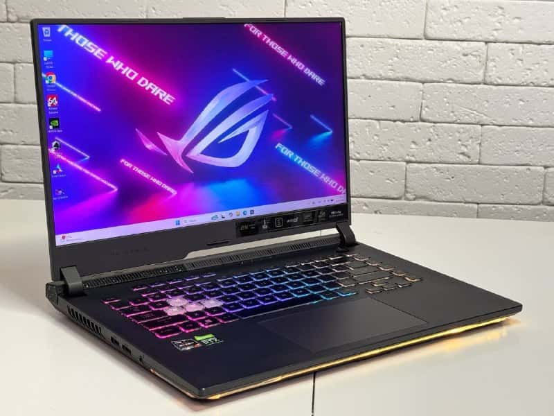 ASUS ROG Strix G17 17.3" QHD+ 240Hz Ryzen 9 7940HX 16/1TB RTX 4060 8GB
