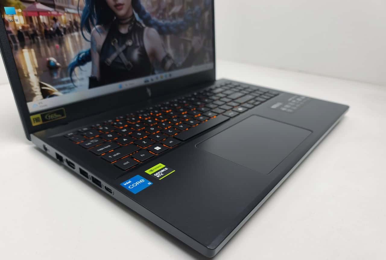 Acer Nitro V15 15.6" FHD Core i5-13420H 16/512 RTX 4050 6GB