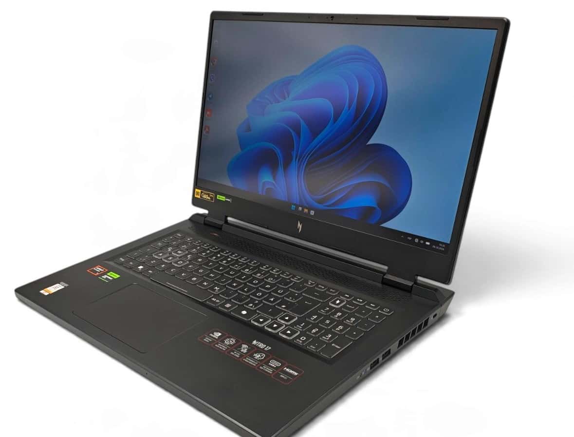 ACER Nitro 17 AN17-42 AMD 8845HS / 16GB / 1TB SSD / 17.3" FHD 165Hz Ryzen 7 8845HS 16/1TB RTX 4070 8GB