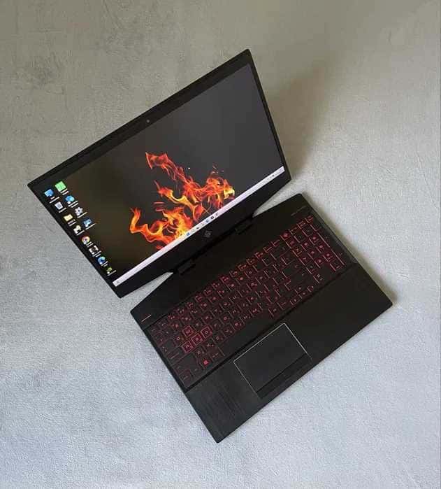 HP 15.6" 144Hz Core i5-10300H 16/256 RTX 2060 6GB