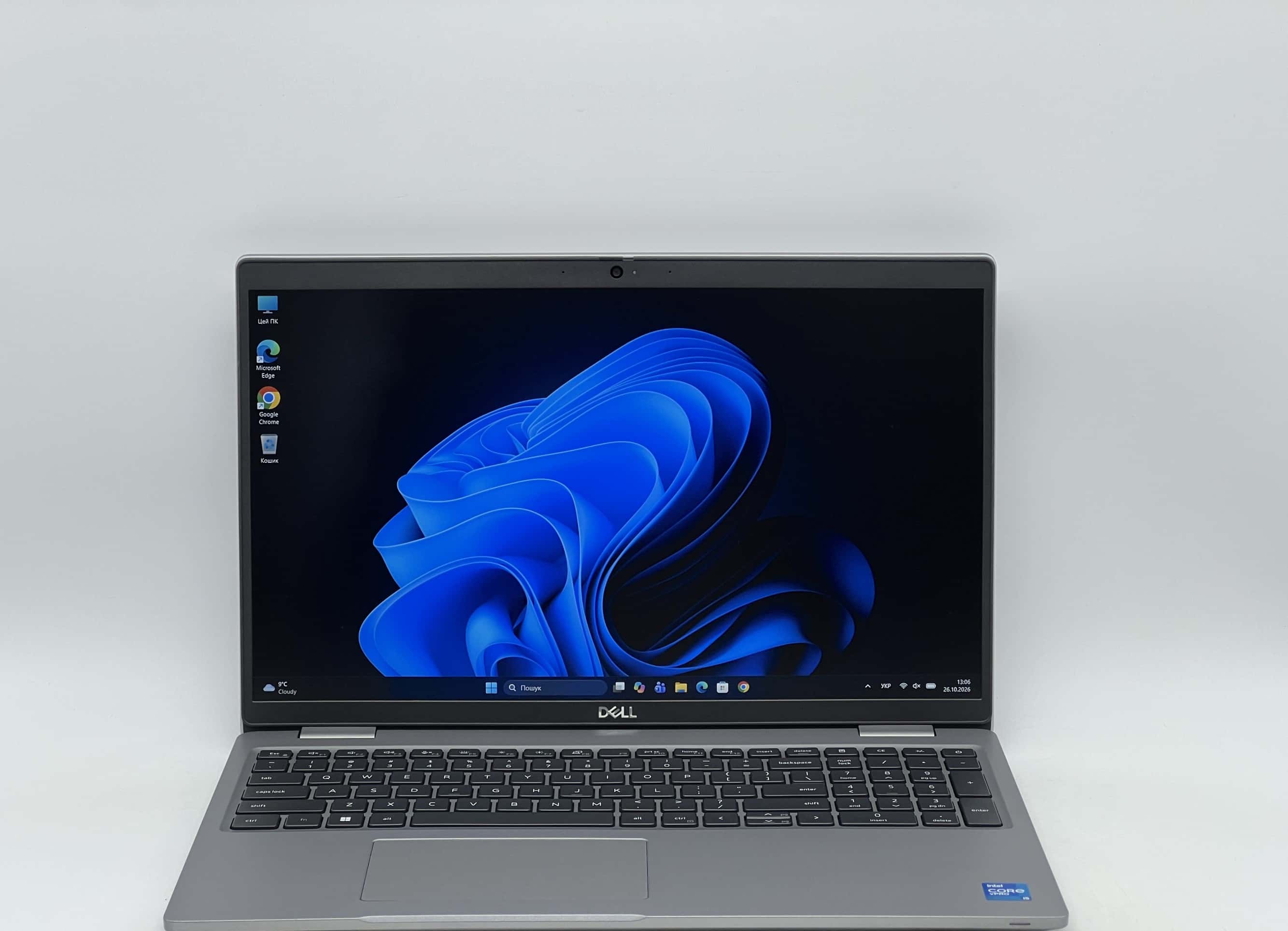 Dell Latitude 5520 15" FHD i5-1145G7 16/240