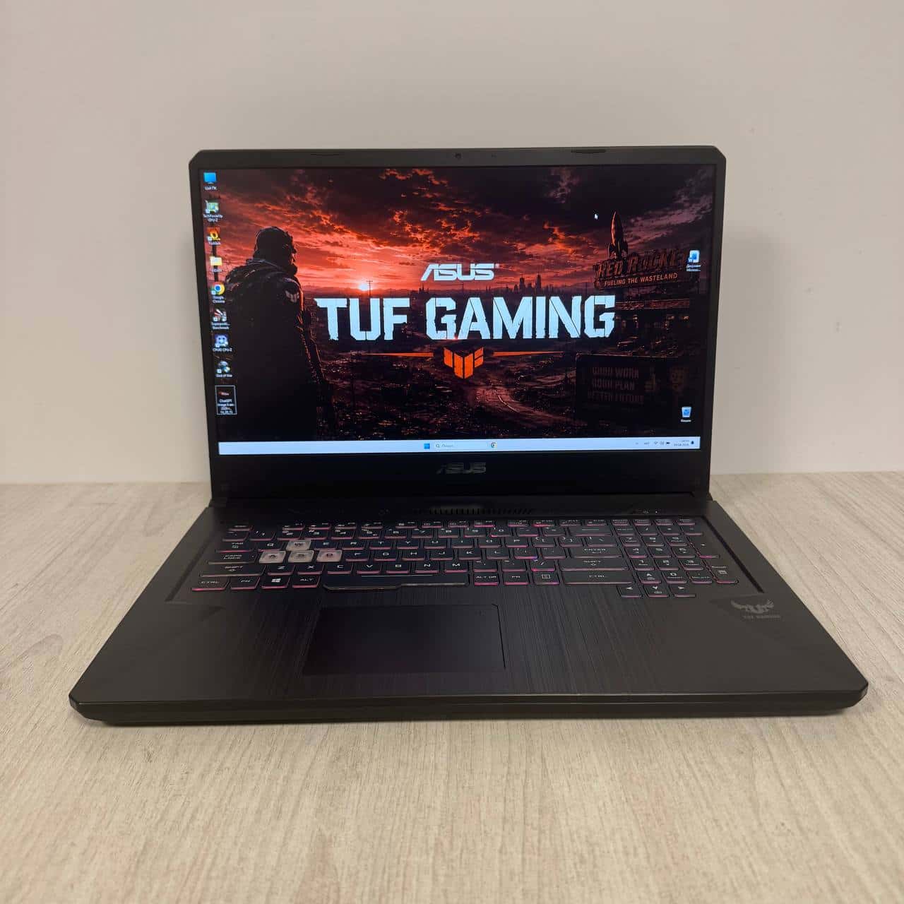 Asus TUF FX705DT 17.3" Ryzen 7 3750H 8/512 GTX 1650 4GB