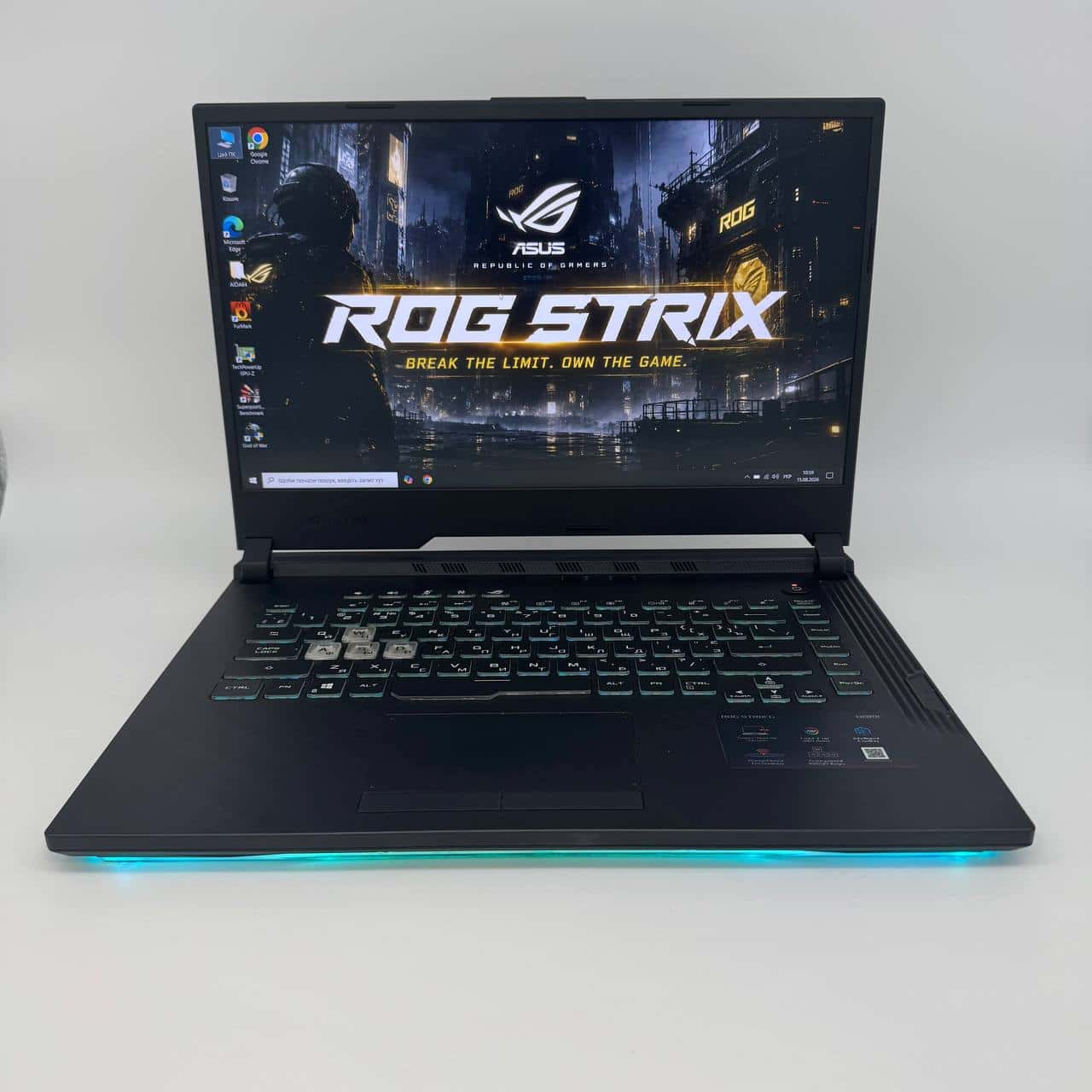 Asus ROG Strix G G531GT 15.6" Core i5-9300H 16/256 GTX 1650 4GB
