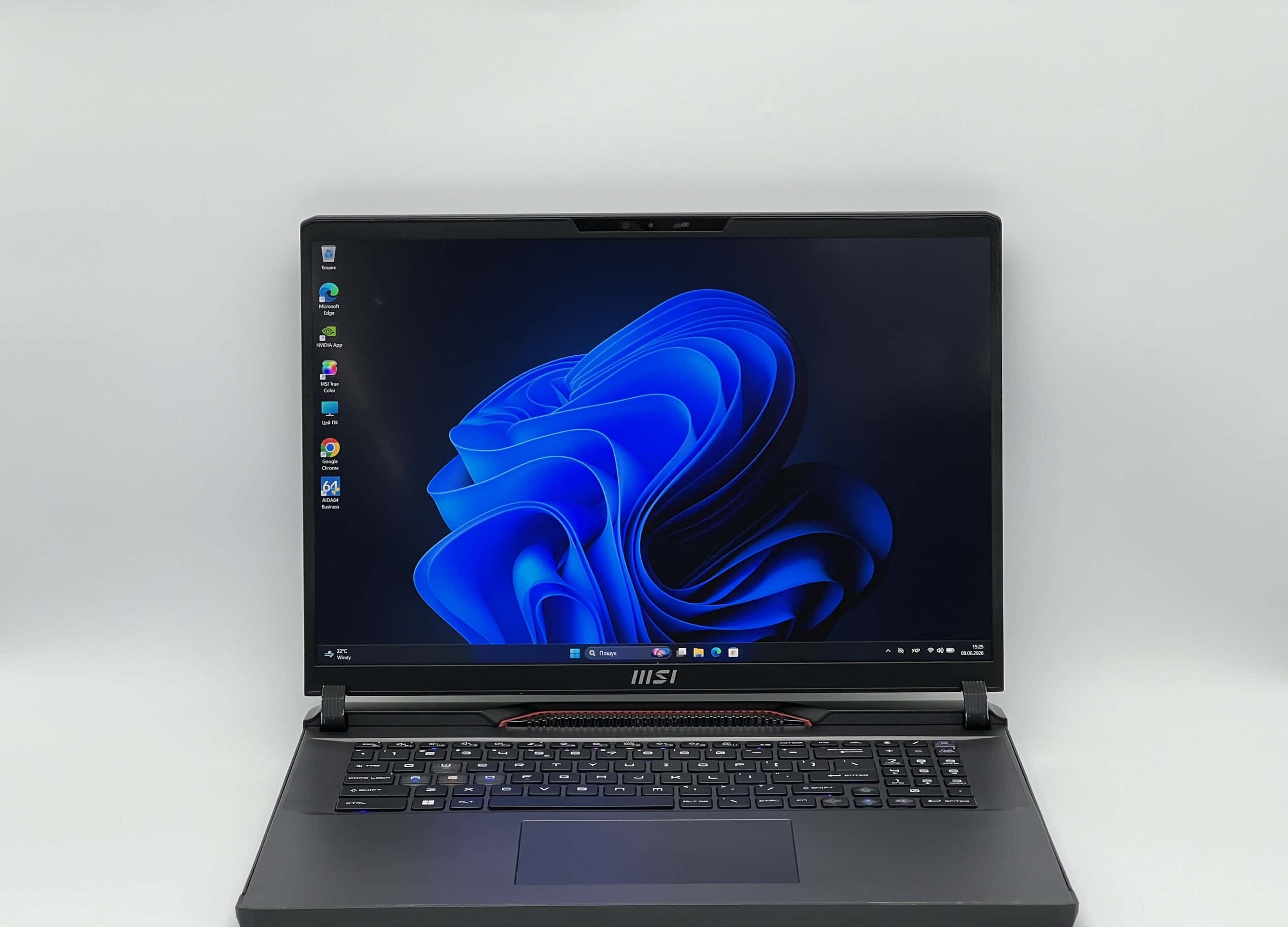 MSI Raider GE78HX 13VI-086US 17" i9-13950HX 32/960 RTX 4090 16GB