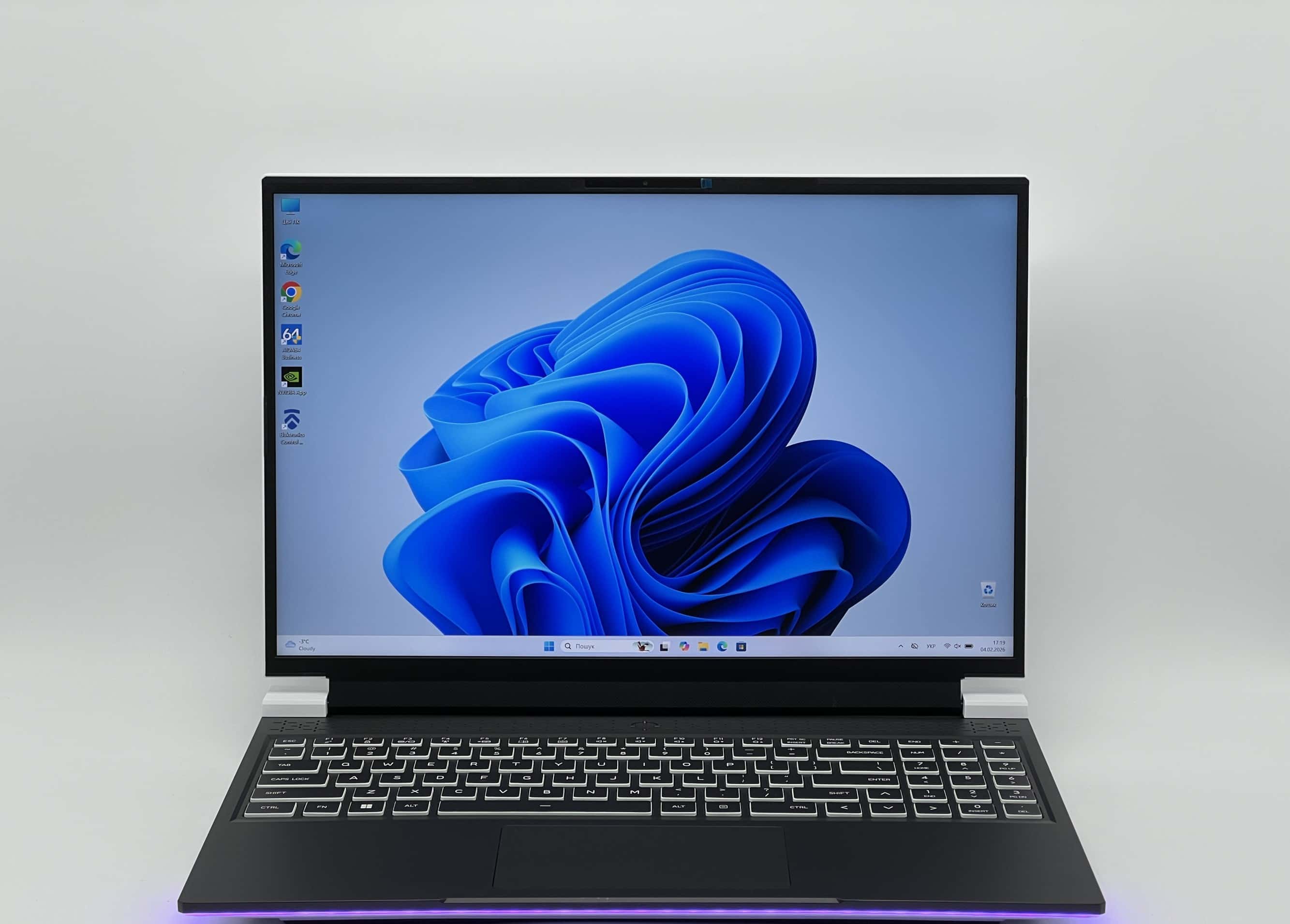 Eluktronics PROMETHEUS XVI G2 16" i7-13700HX 32/2048 RTX 4080 12GB
