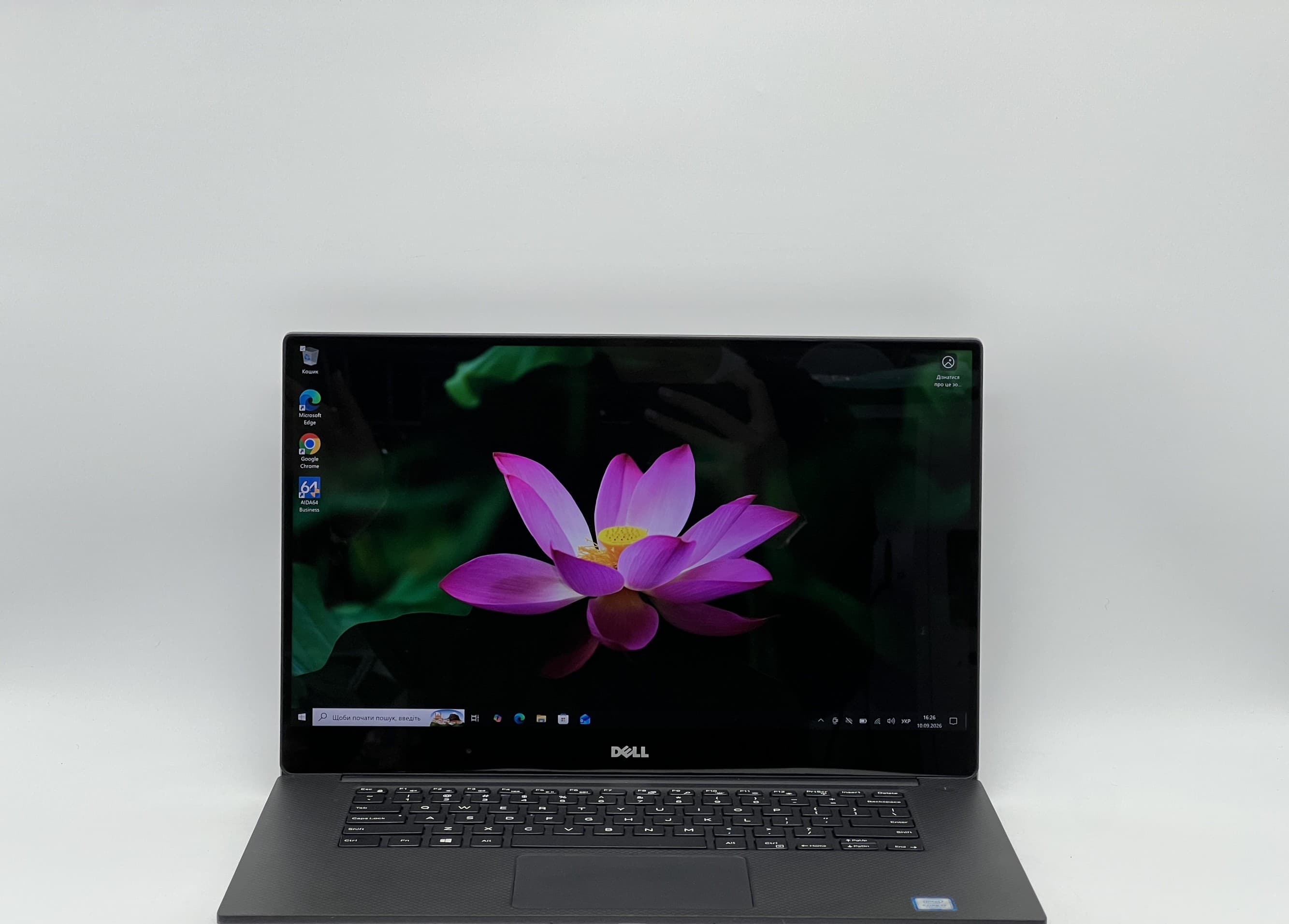 Dell XPS 15 9560 i7-7700HQ 16/480 GTX 1050 4GB