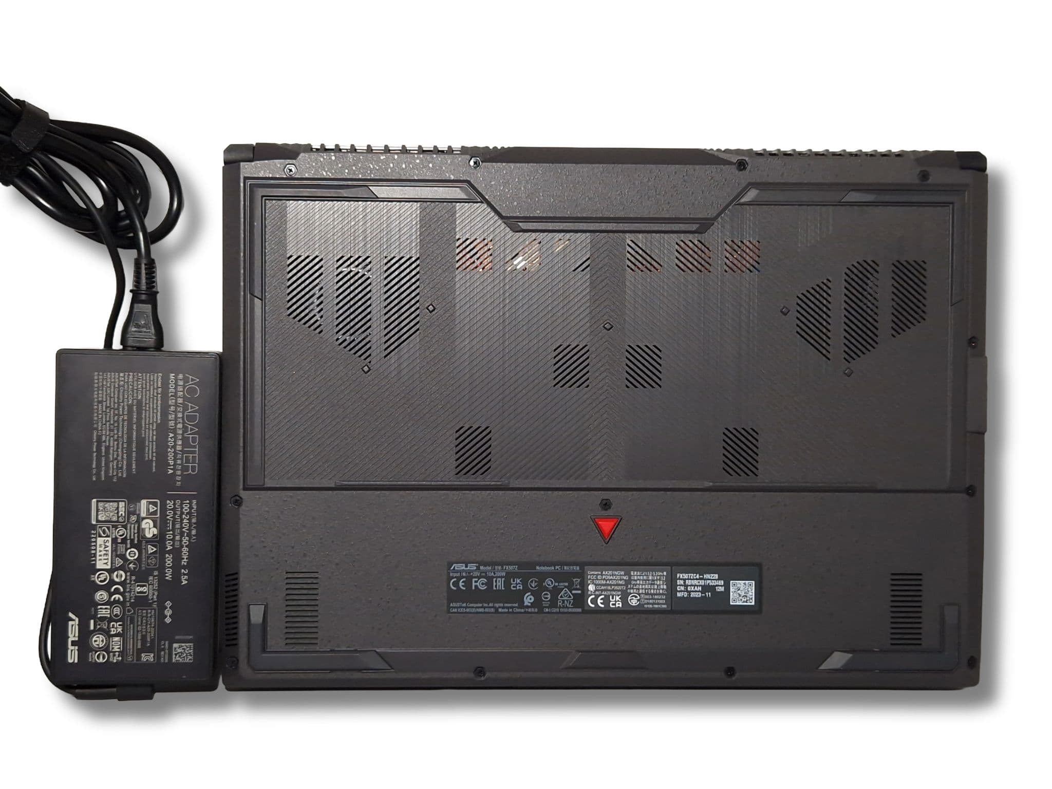 Ігровий ноутбук б/у Asus TUF F15 FX507 IPS 144Гц Core i5-12500H 16/512 RTX 3050 95 Вт, Відмінний стан - фото 5