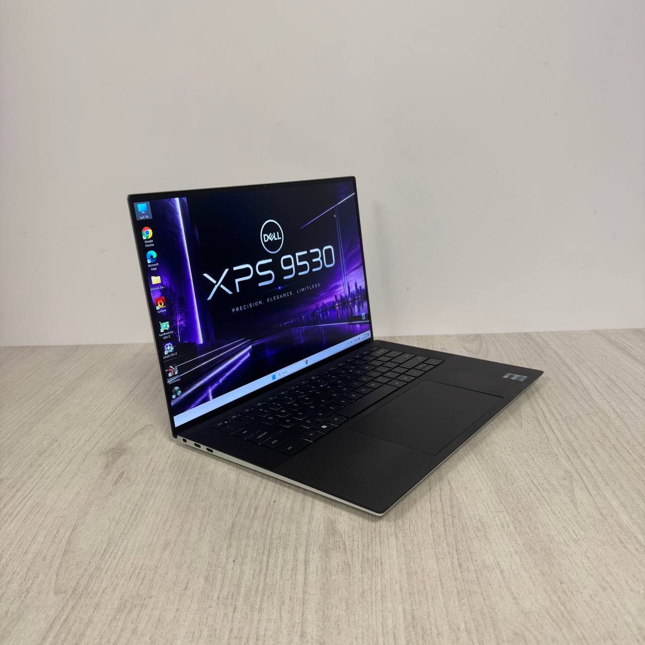 Dell XPS 9530 RTX 4050 Studio Intel Core i7-13700H RTX 4050 - фото 3