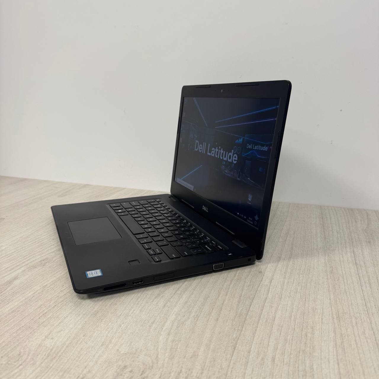 Dell Latitude 3490 Intel Core i5-8250U - фото 5