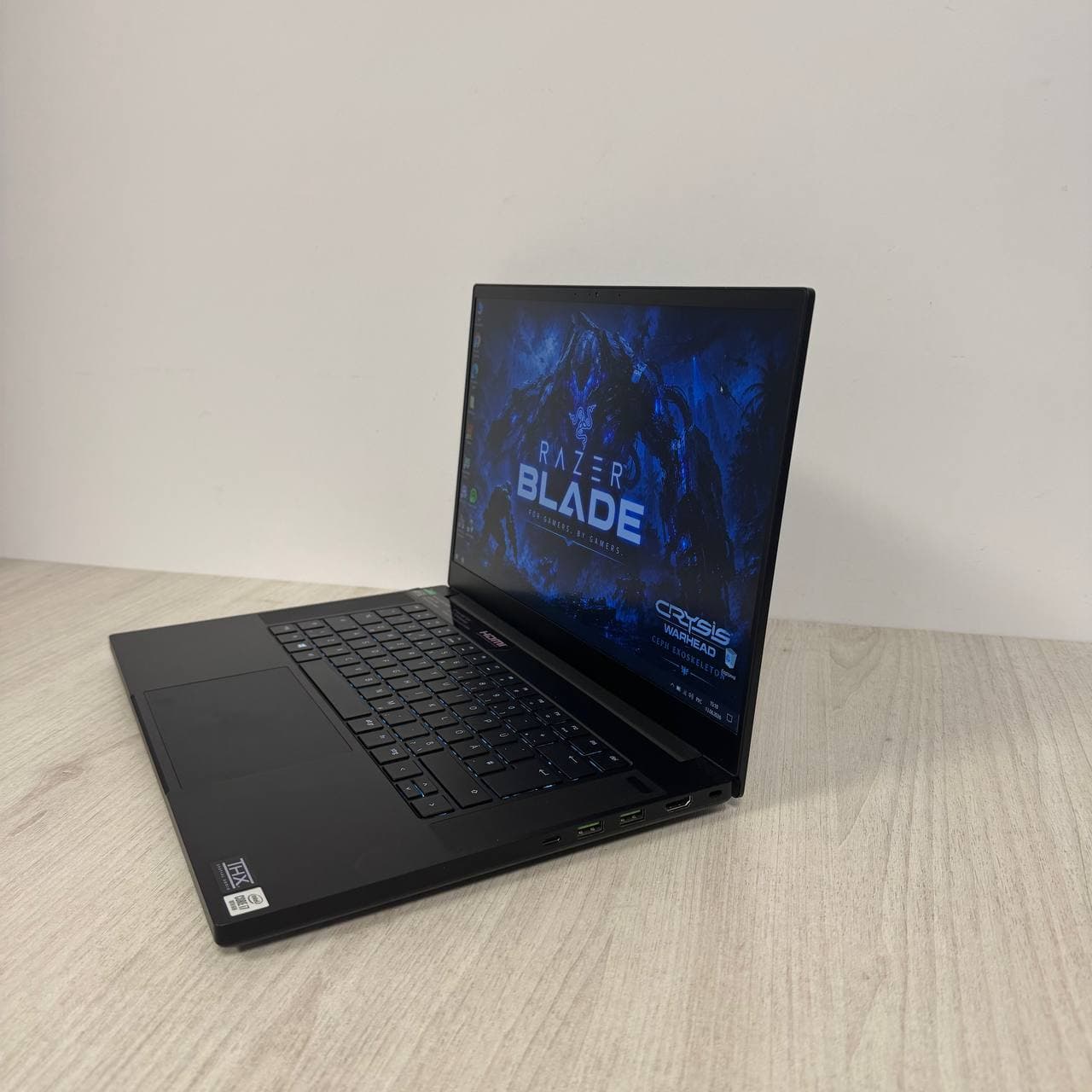 Razer Blade 15 RZ09-0369 box Intel Core i7-10750H RTX 3070 - фото 6