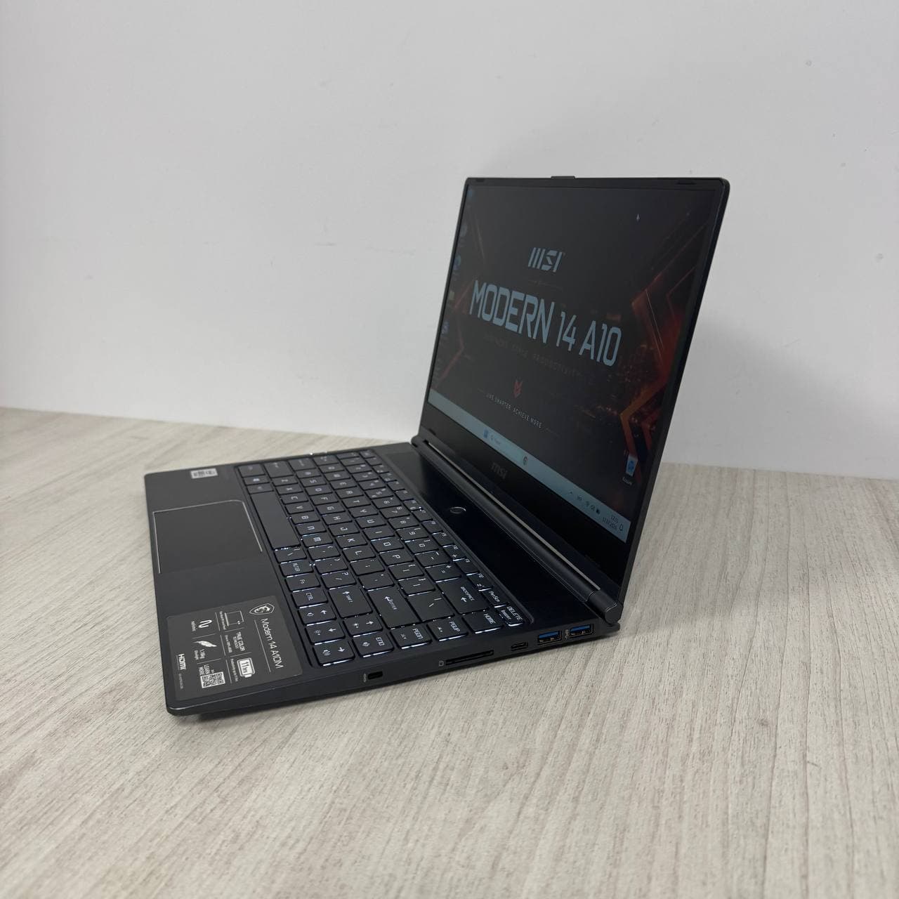 MSI Modern 14 A10M Intel Core i5-10210U - фото 4