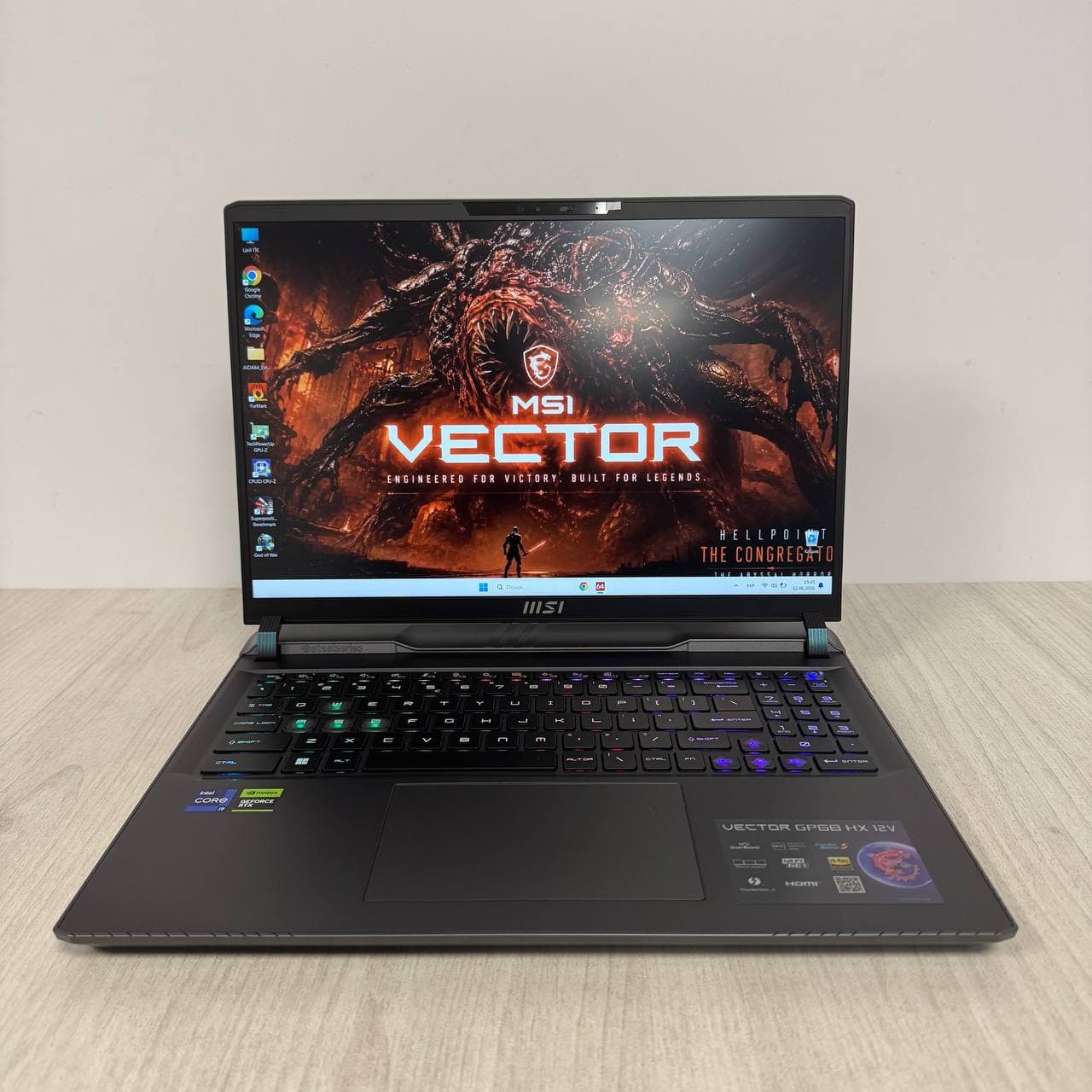 MSI Vector GP68HX 12VH OpenBox Intel Core i9-12900HX RTX 4080 - фото 1