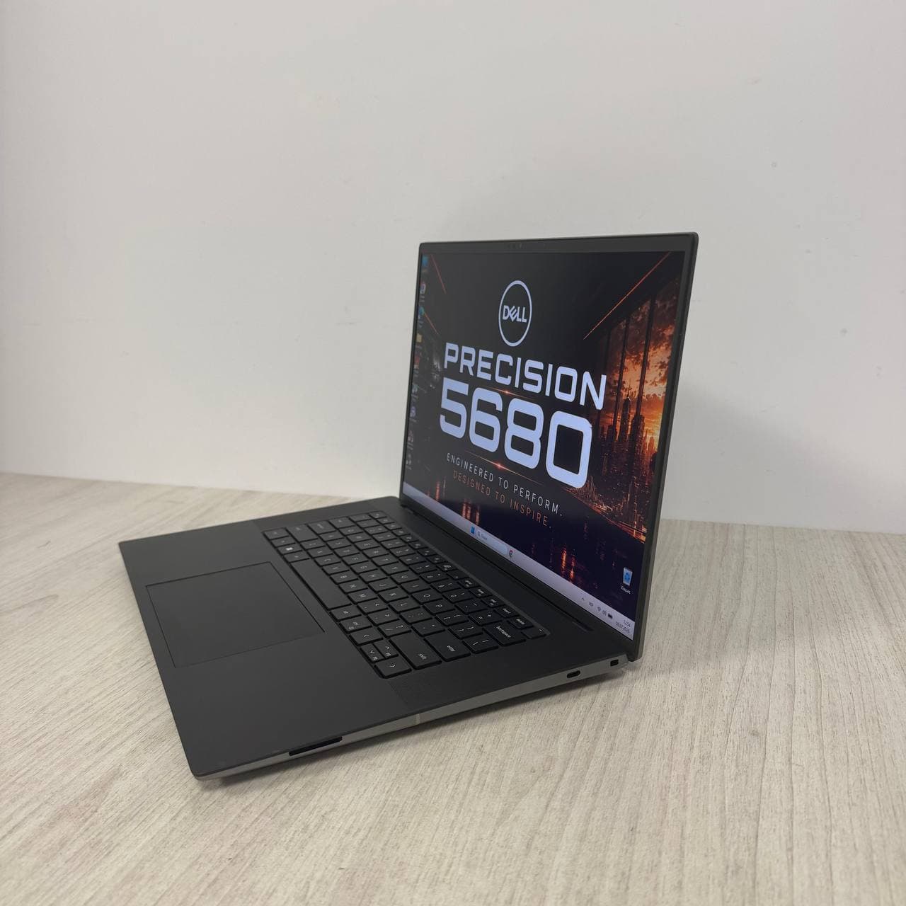 Dell Precision 5680 Intel Core i9-13900H RTX 2000 - фото 3