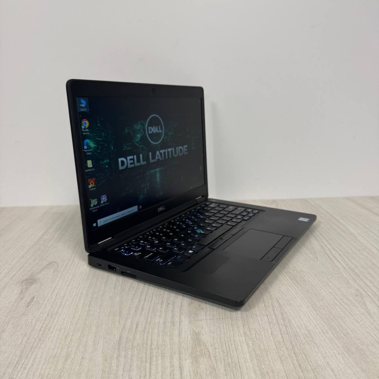 Dell Latitude 5491 Intel Core i5-8400H MX130 - фото 5
