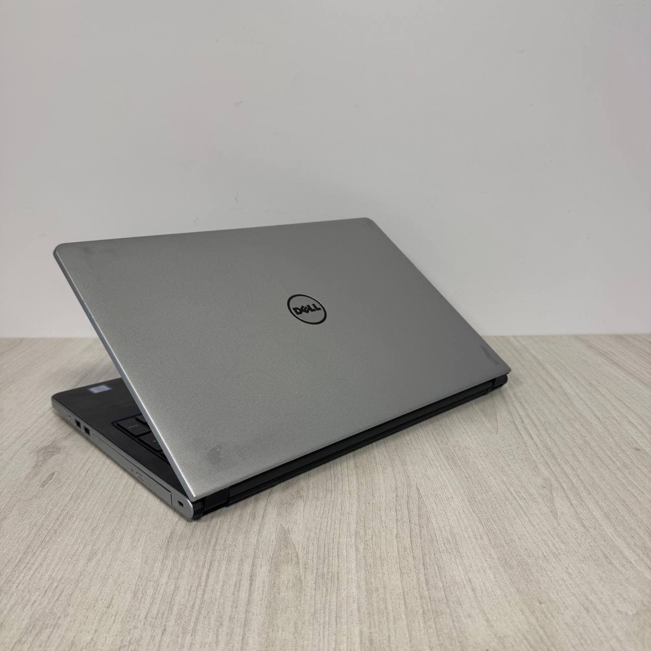 Dell Inspiron 5559 Intel Core i7-6500U - фото 5