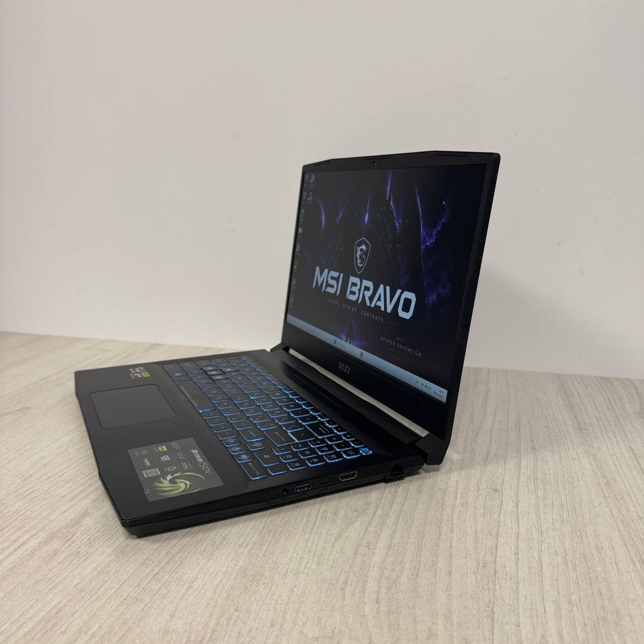 MSI Bravo 15 C7VF AMD Ryzen 7 7735HS RTX 4060 - фото 4