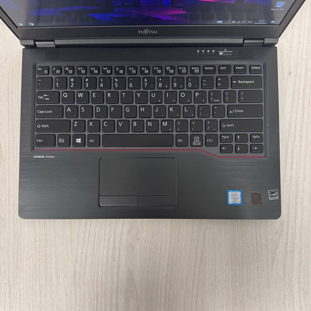 Fujitsu LifeBook U749 Intel Core i5-8365U - фото 2