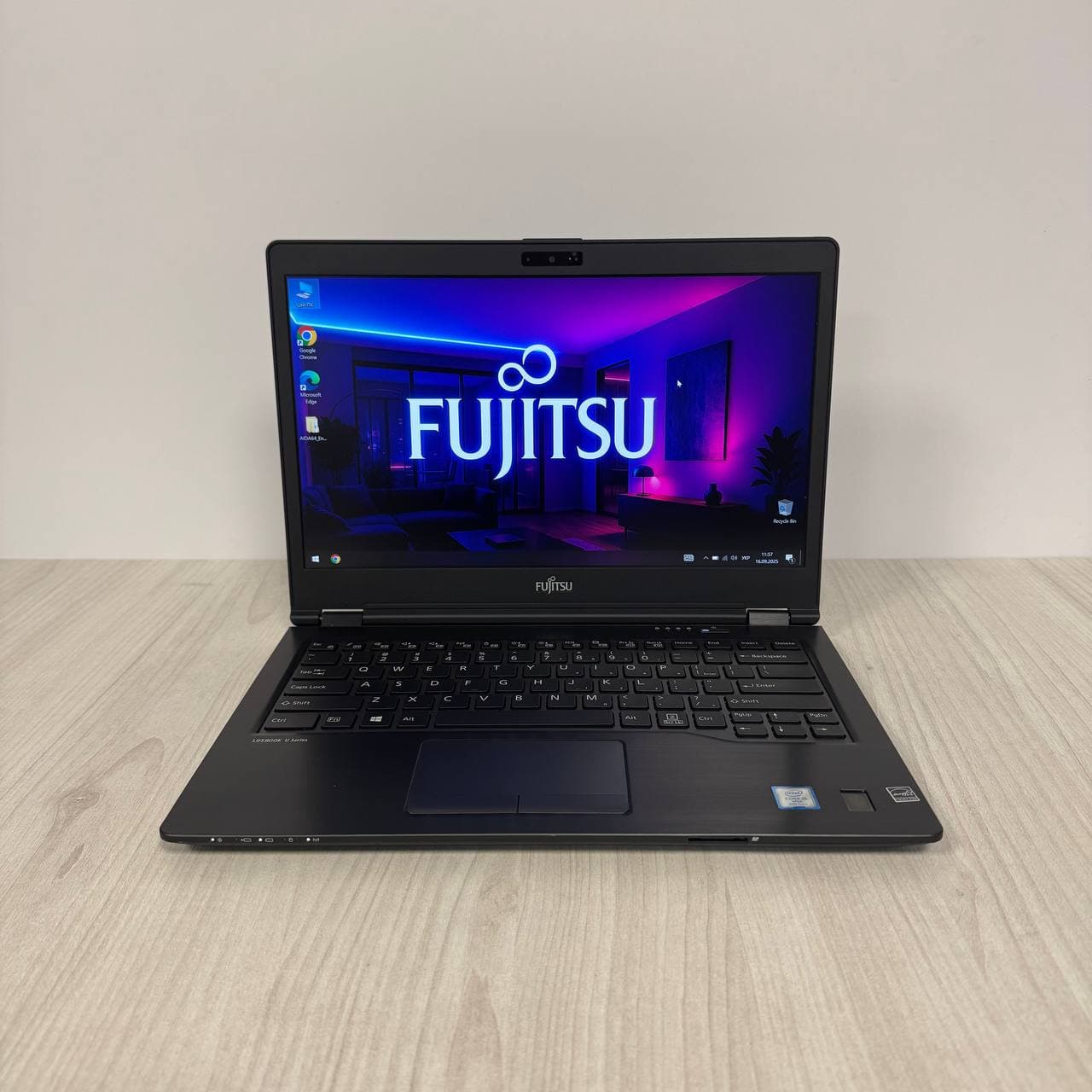 Fujitsu LifeBook U749 Intel Core i5-8365U - фото 1