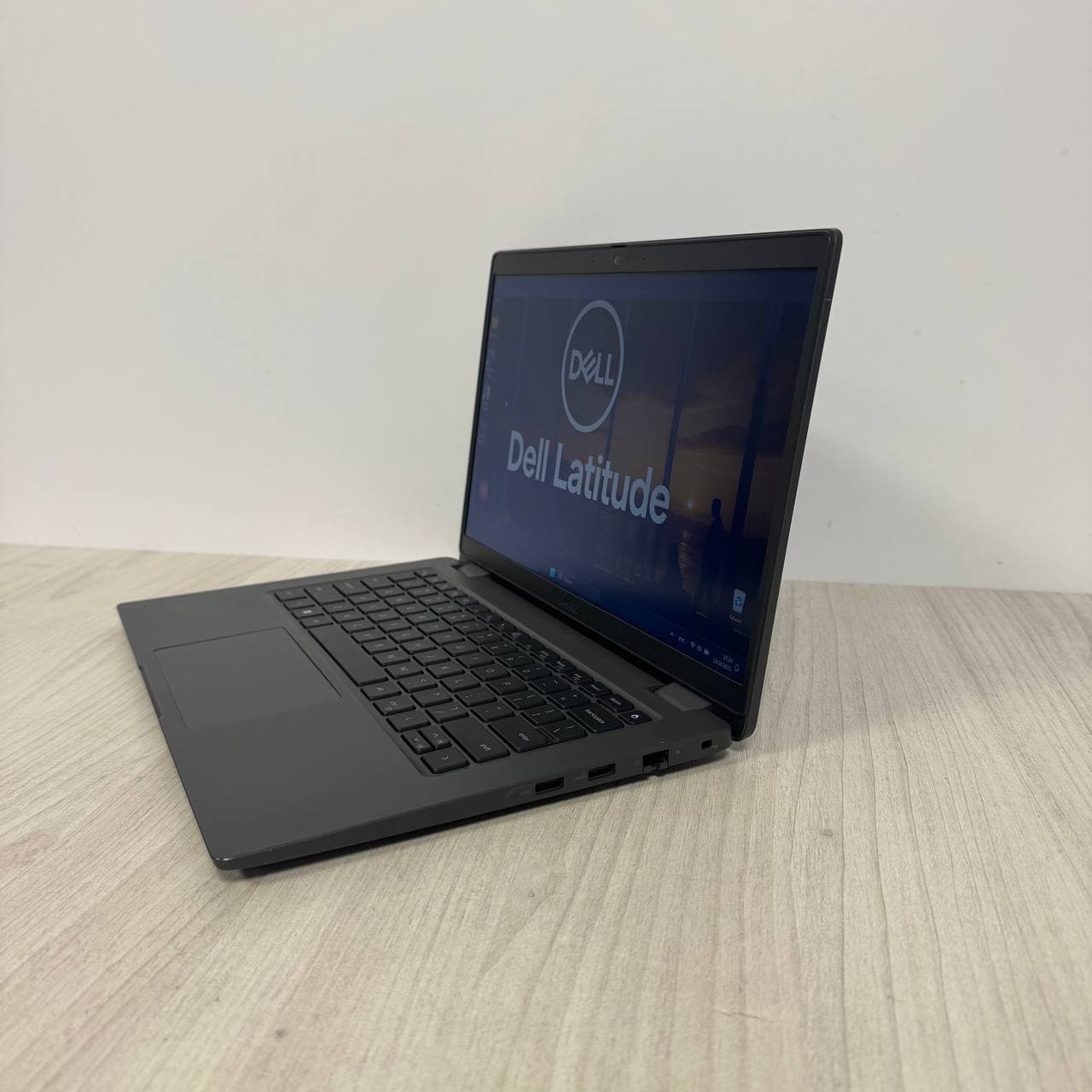 Dell Latitude 3440 HD Intel Core i3-1215U - фото 3