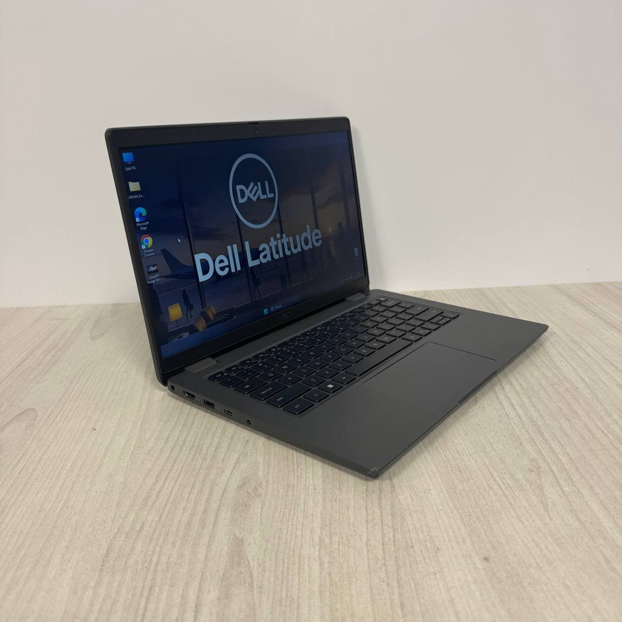 Dell Latitude 3440 HD Intel Core i3-1215U - фото 4