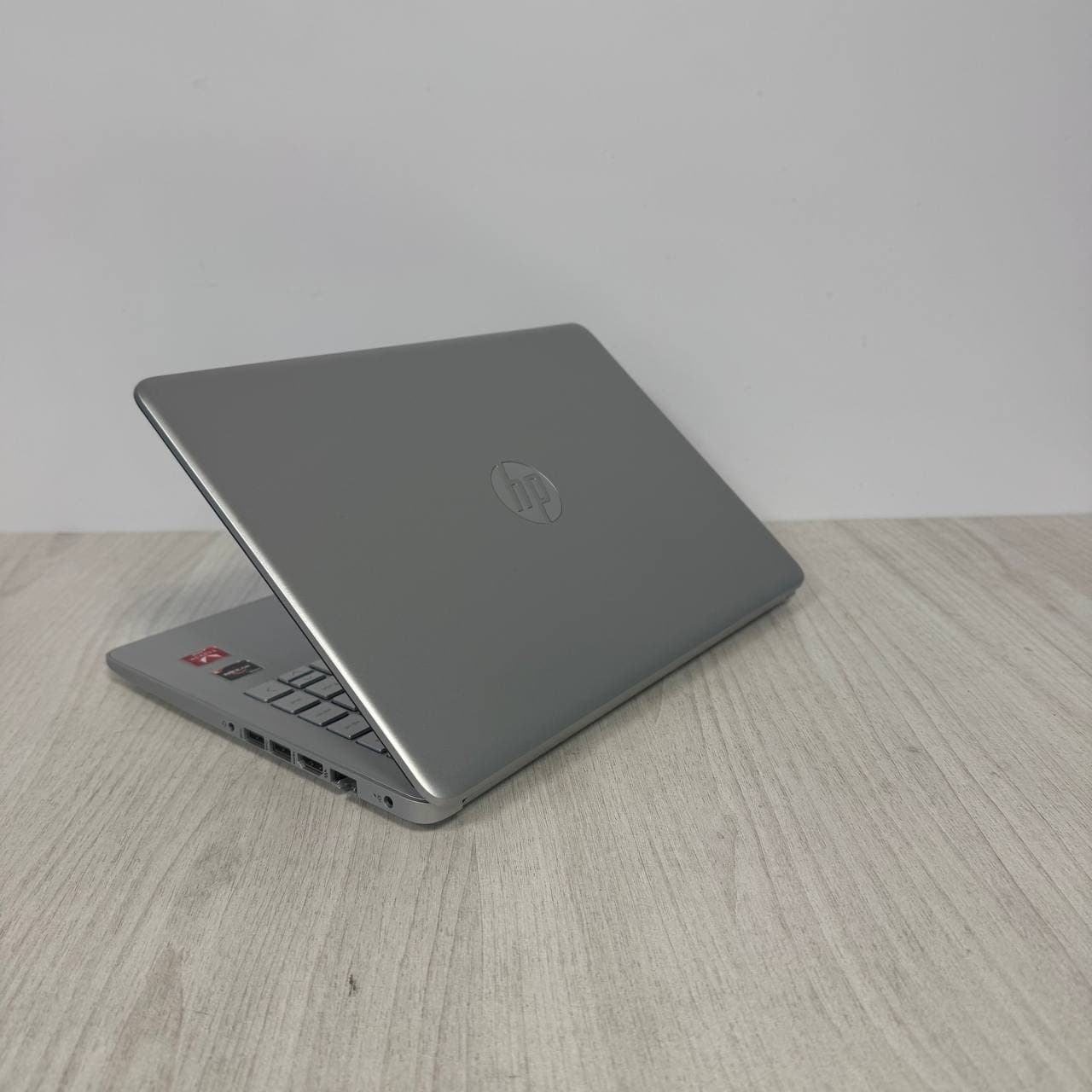 HP 14-dk1022wm AMD Ryzen 3 3300U - фото 5
