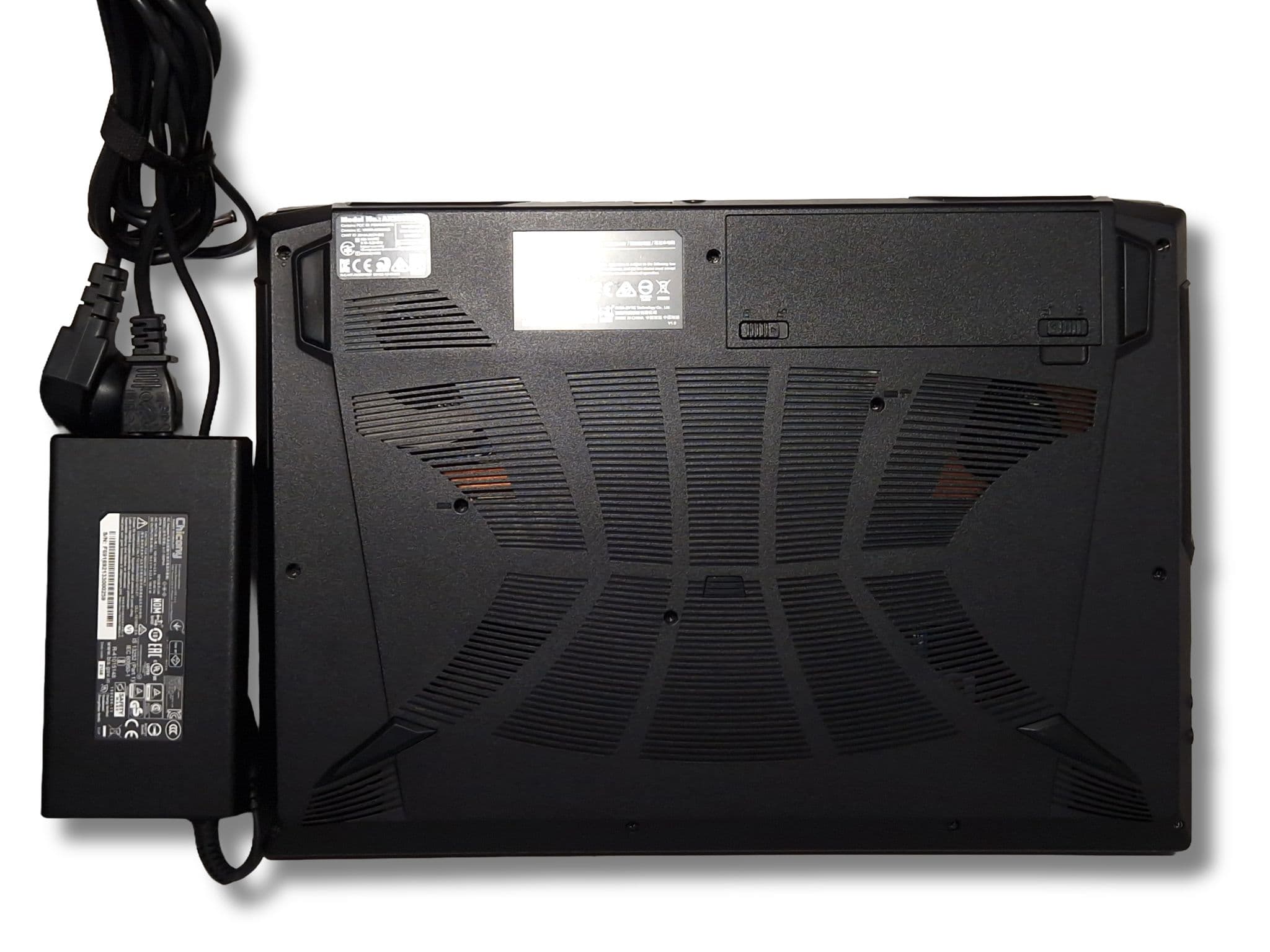 Ігровий ноутбук б/у Gigabyte G5 KC 15.6" 144Hz Core i5-10500H 16/512 RTX 3060 6Гб  - фото 5