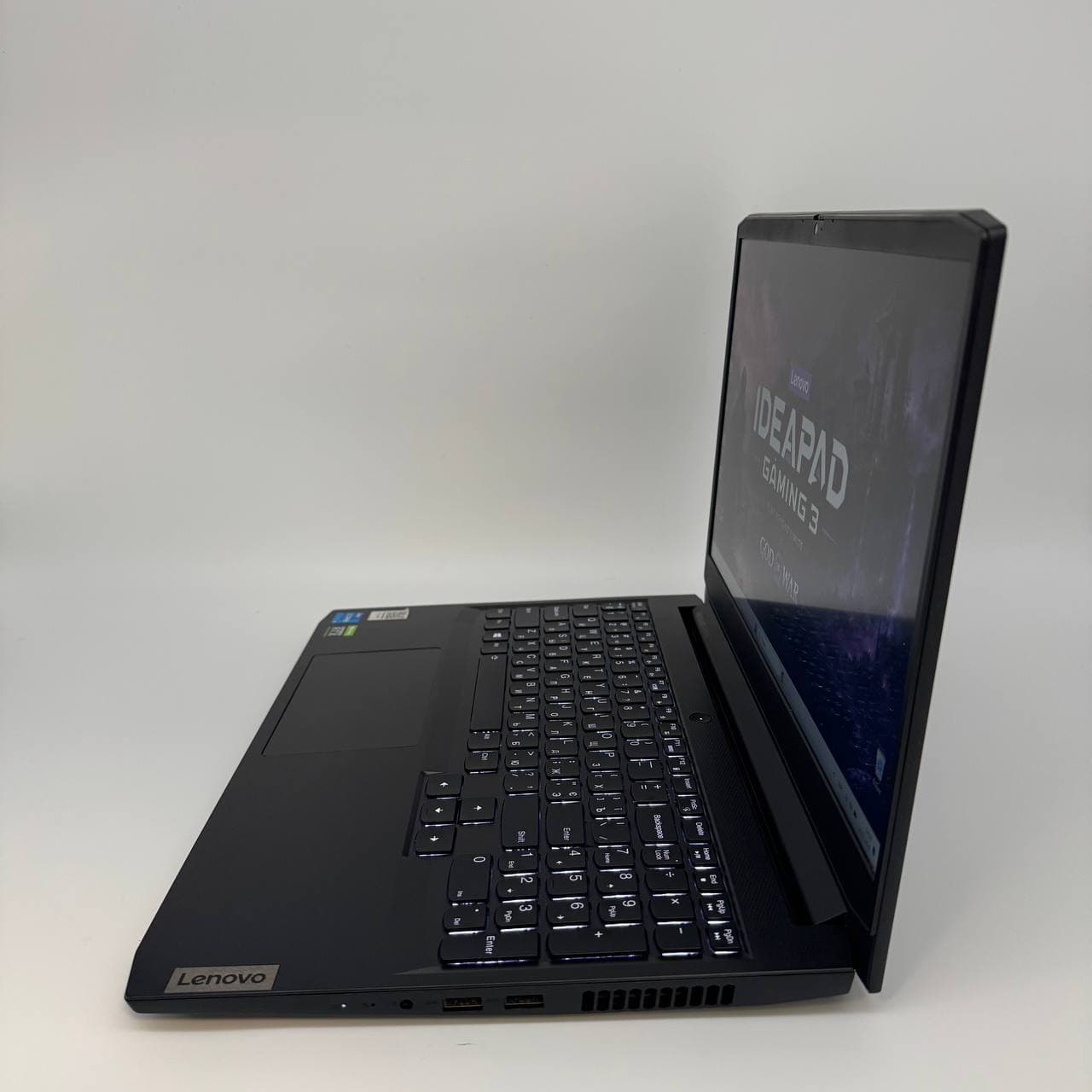 Lenovo IdeaPad Gaming 3 15IHU6 - фото 3