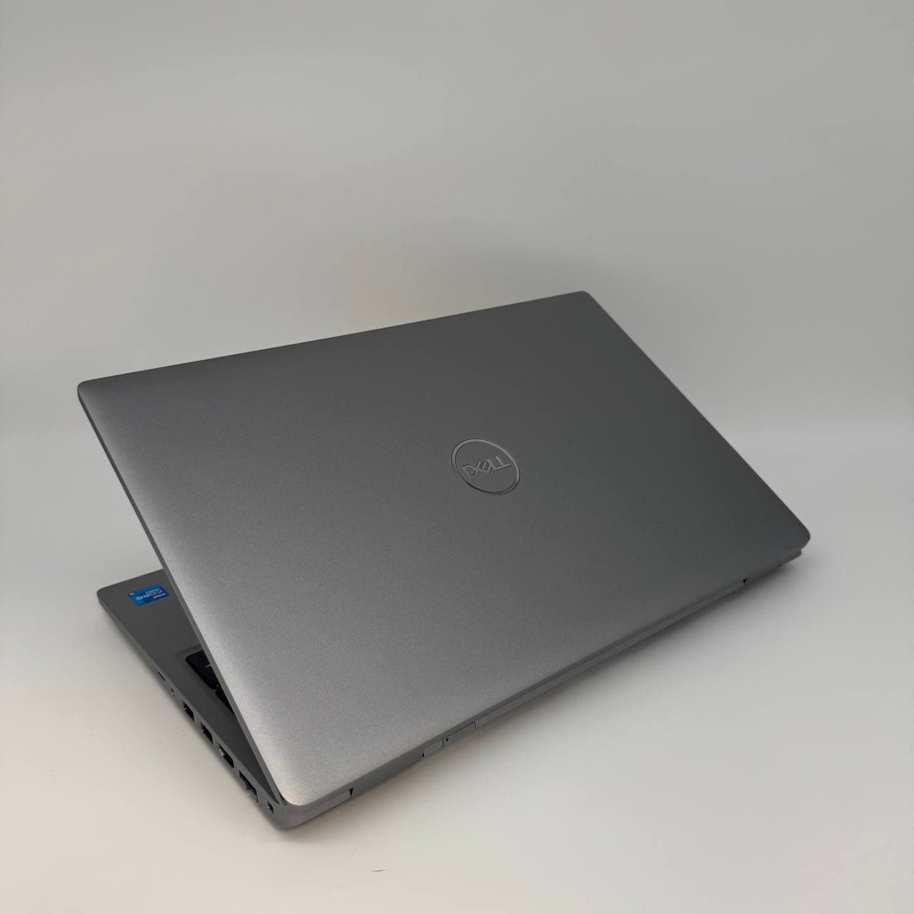 Dell Precision 3561 - фото 3