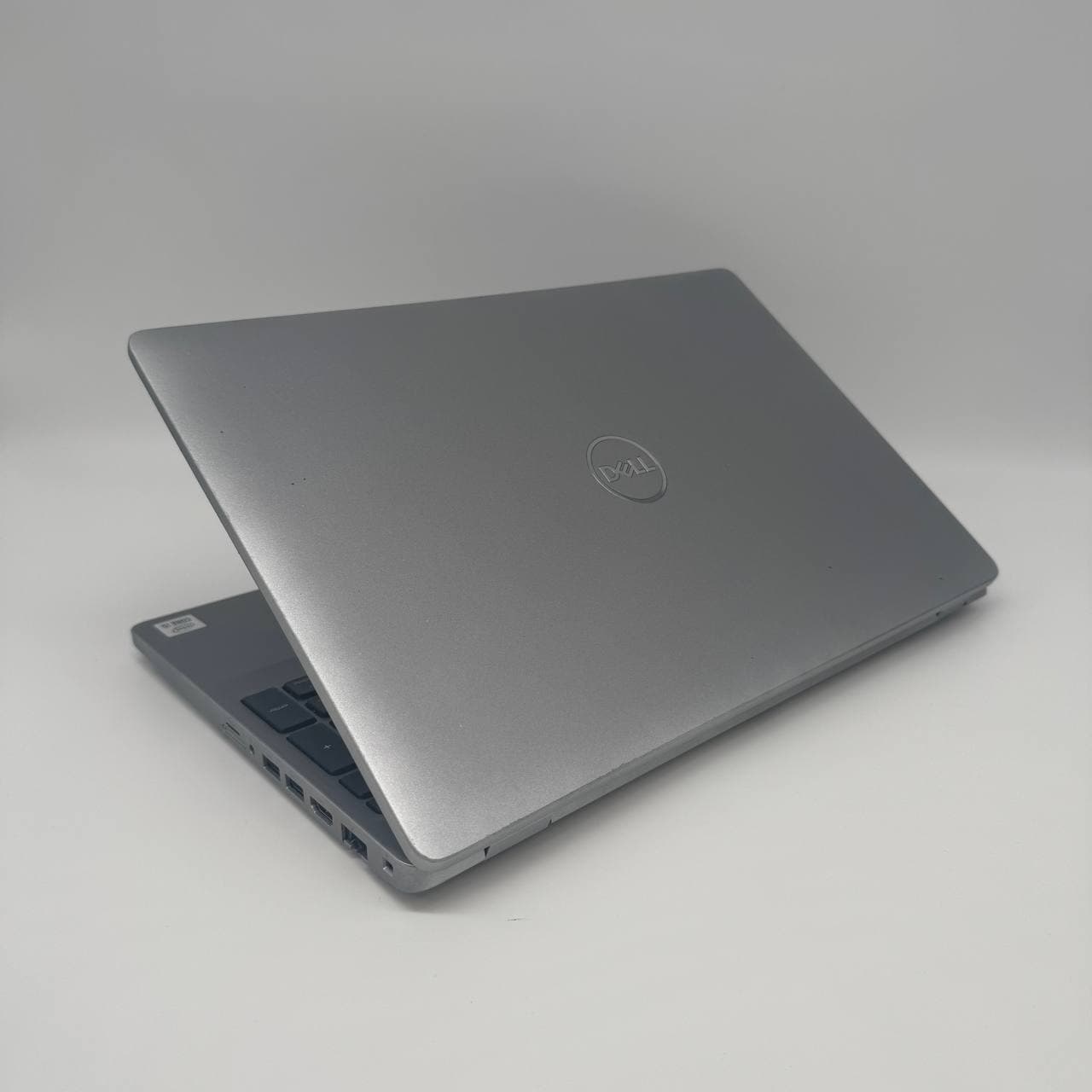 Dell Precision 3551 - фото 5