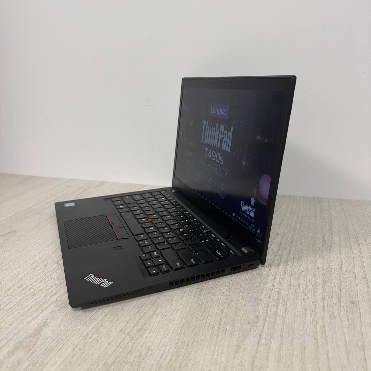 Lenovo ThinkPad T490s - фото 5