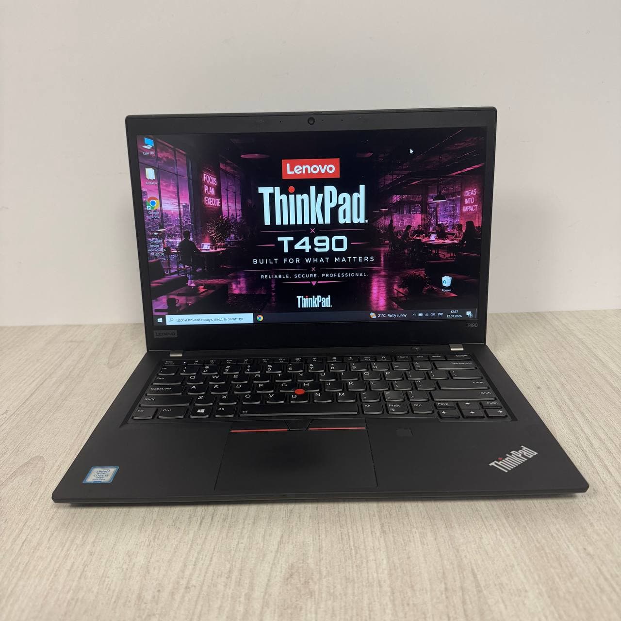 Lenovo ThinkPad T490 - фото 1