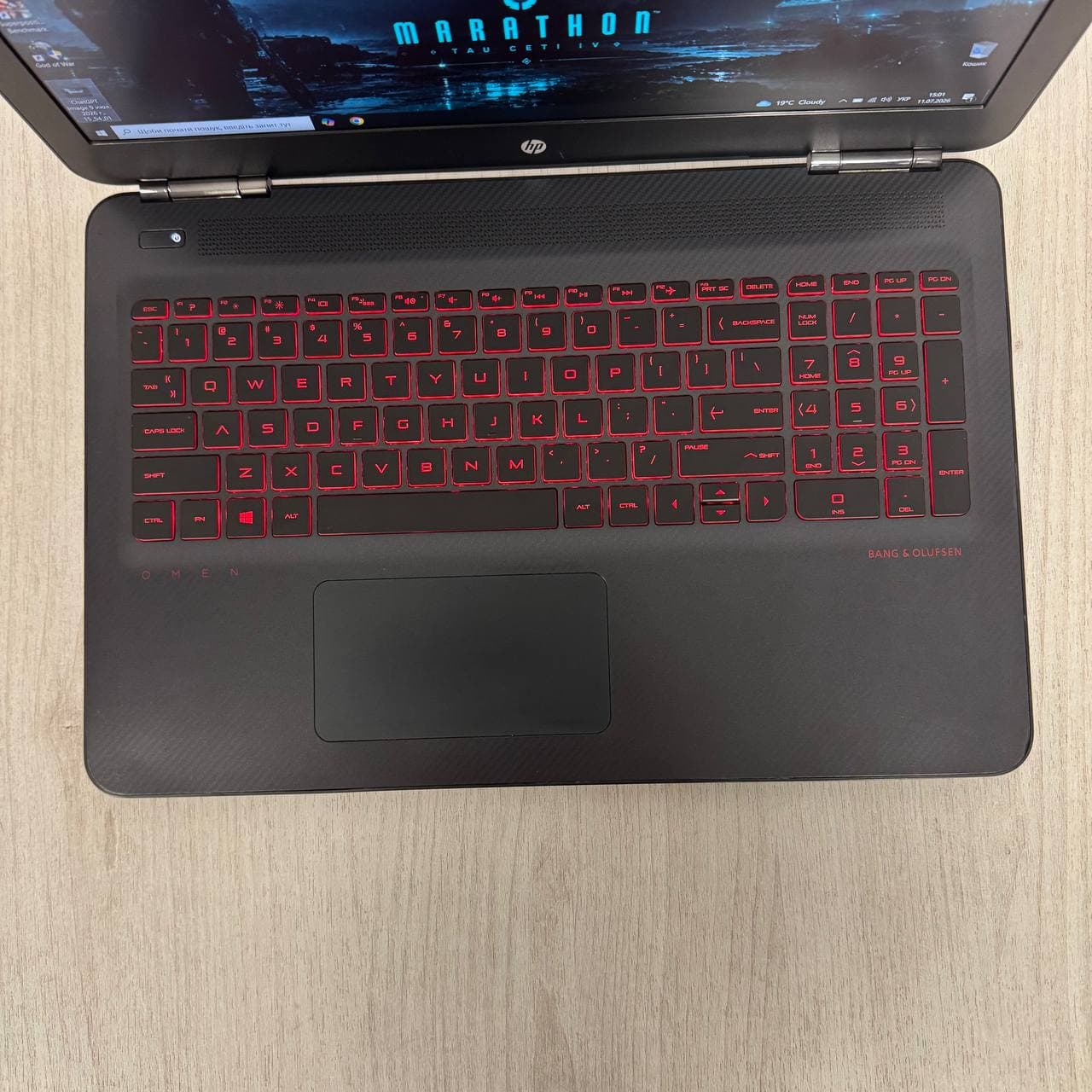 HP Omen 15-ax210nr - фото 2