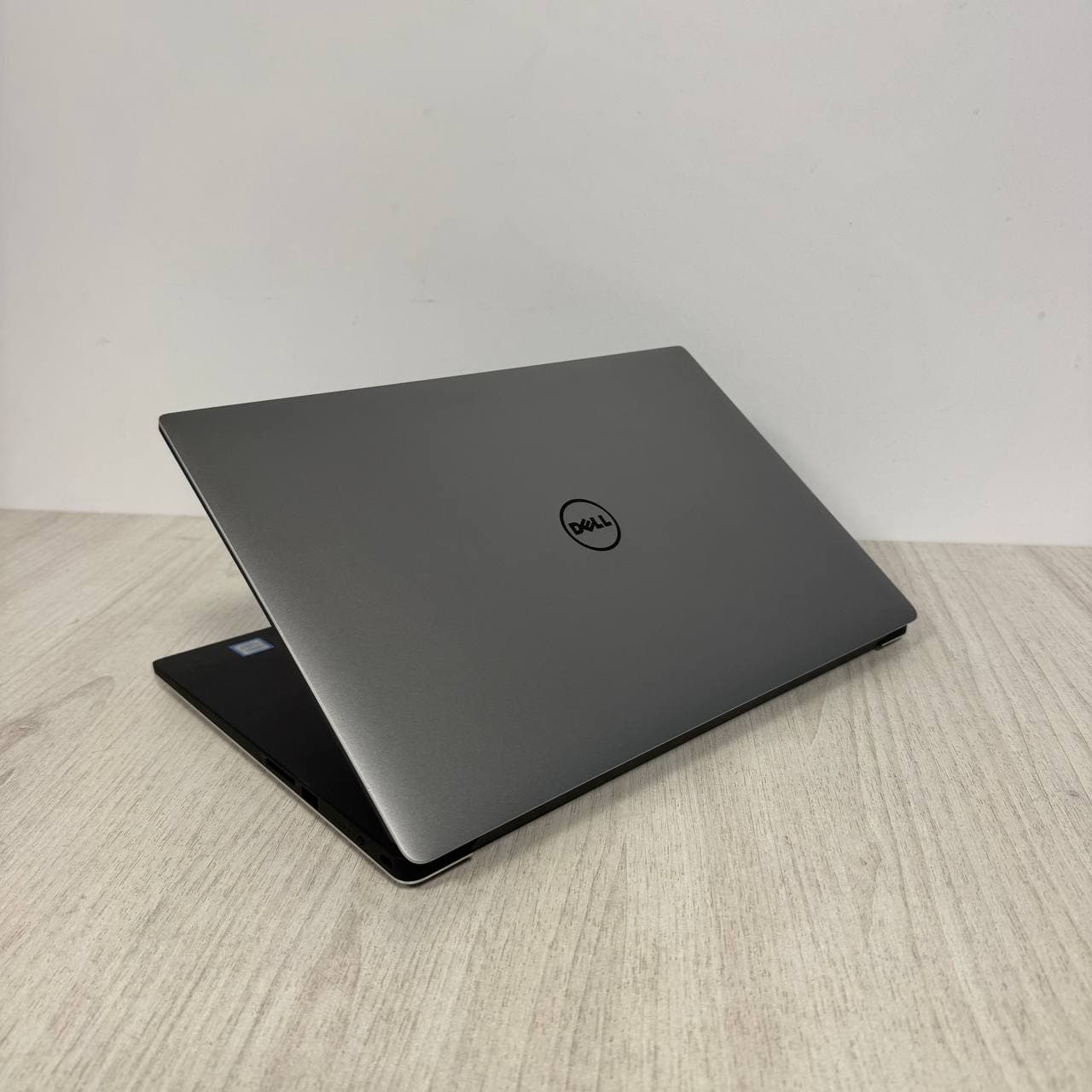 Dell Precision 5520 - фото 4