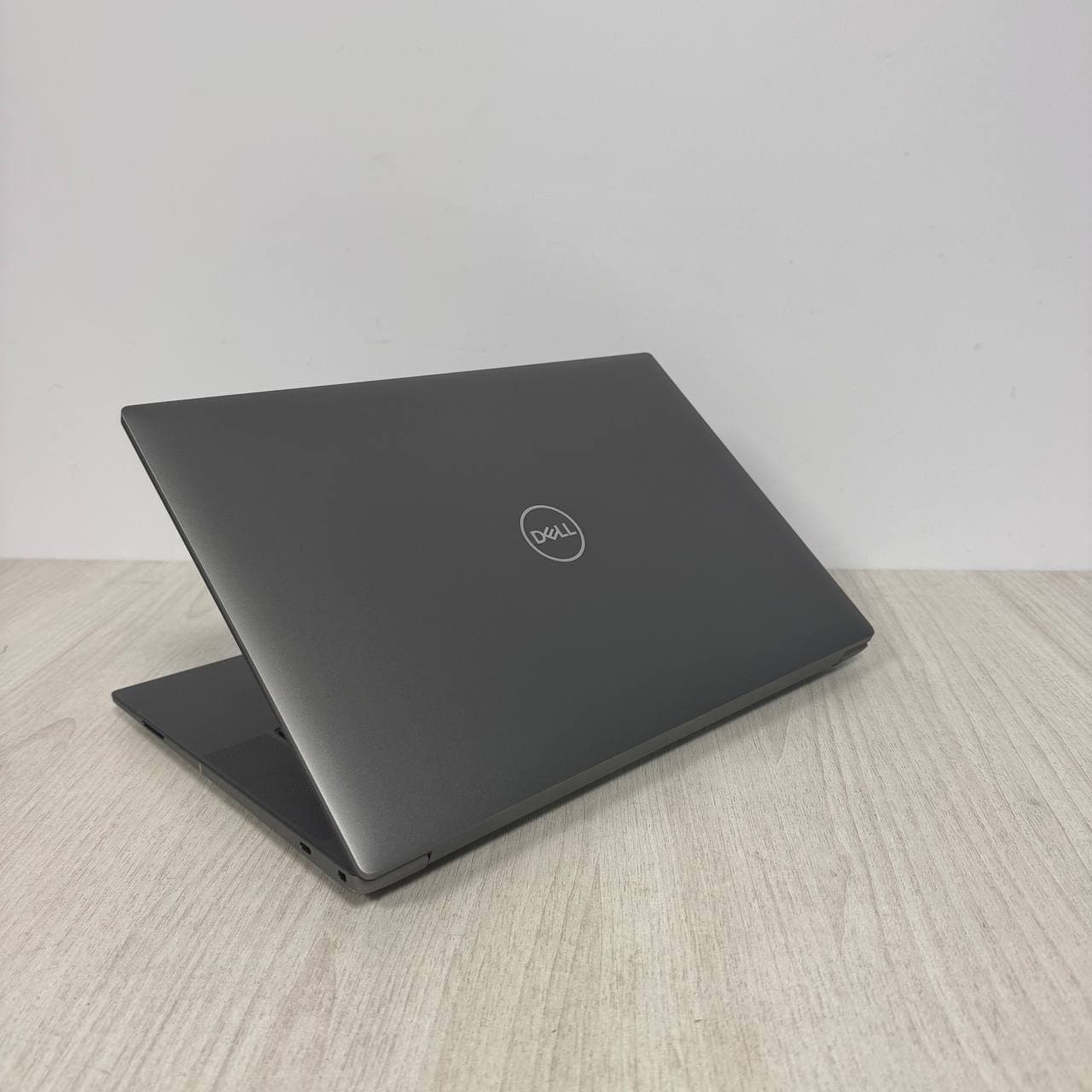 Dell Precision 5680 - фото 4