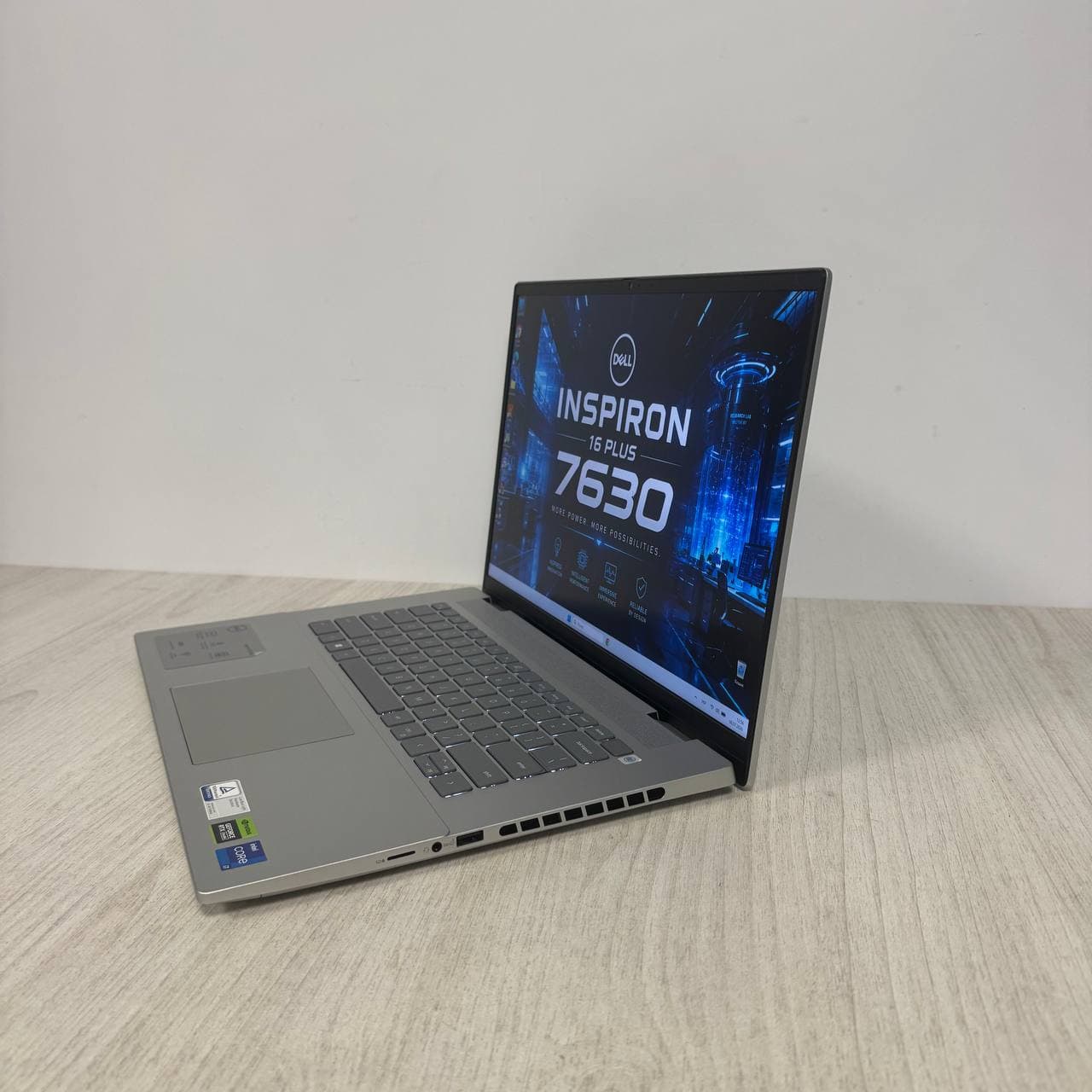 Dell Inspiron 16 Plus 7630 i7-13700H - фото 3