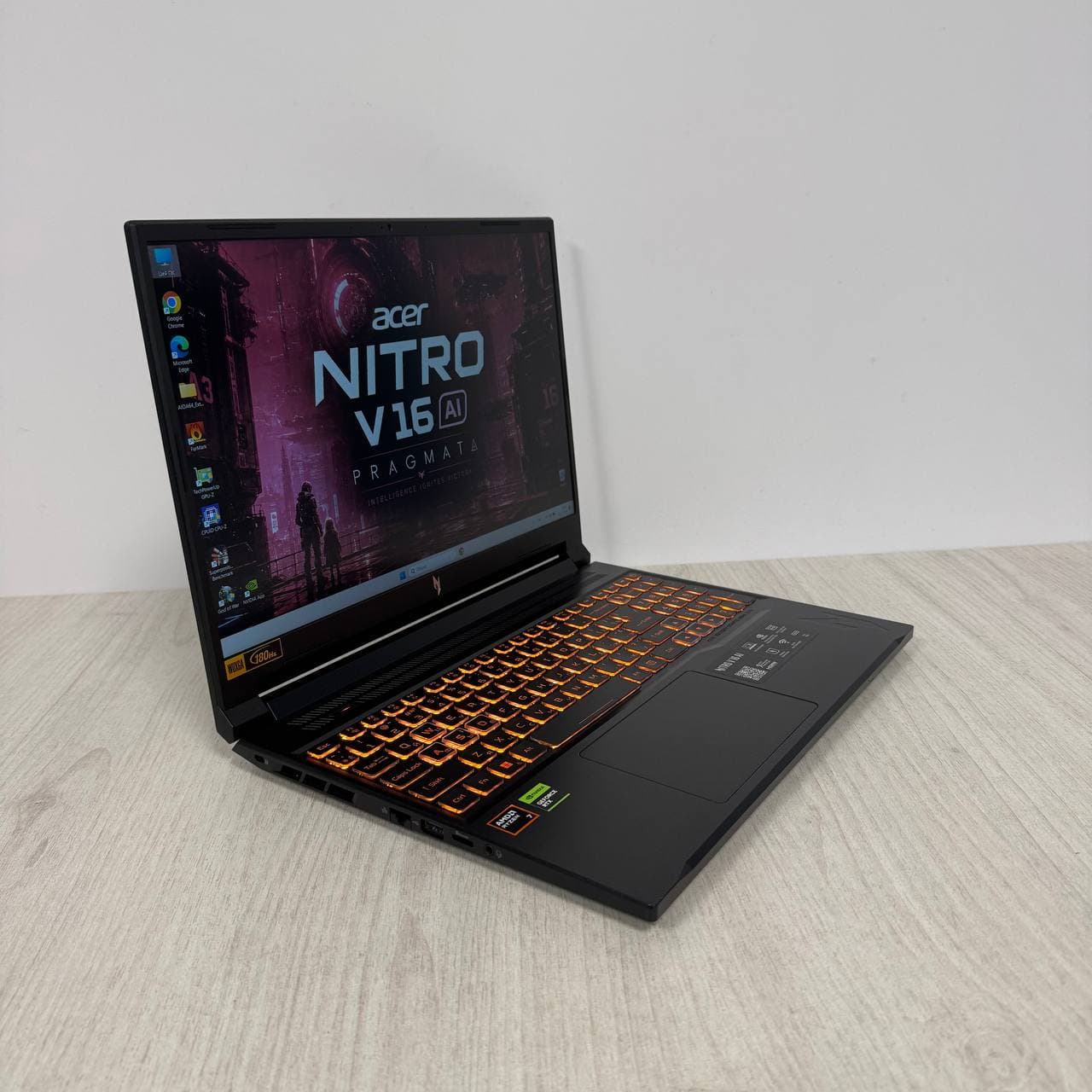 Acer Nitro V 16 AI ANV16-42 - фото 2