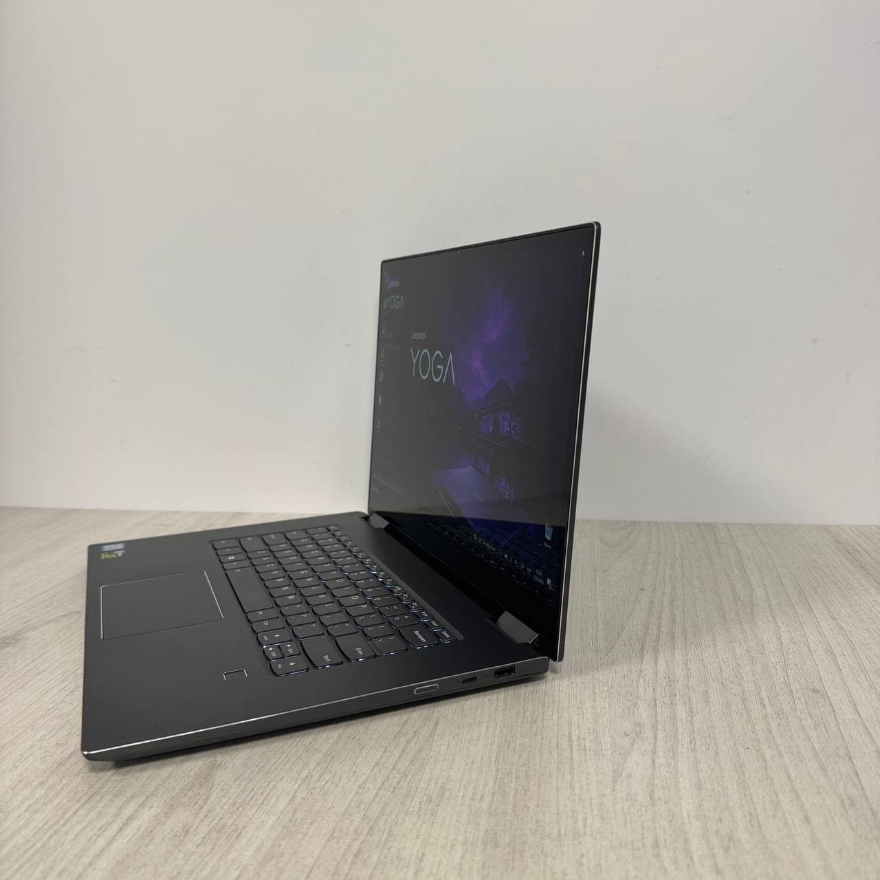 Lenovo Yoga 720-15IKB x360 Touch - фото 4