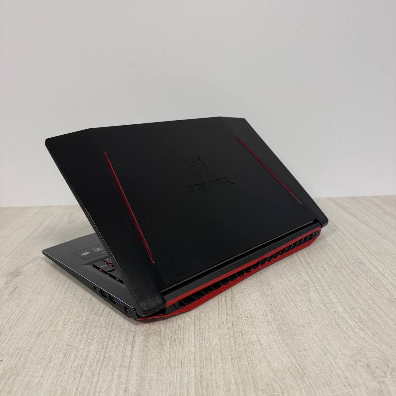 Acer Predator Helios 300 G3-571 - фото 6
