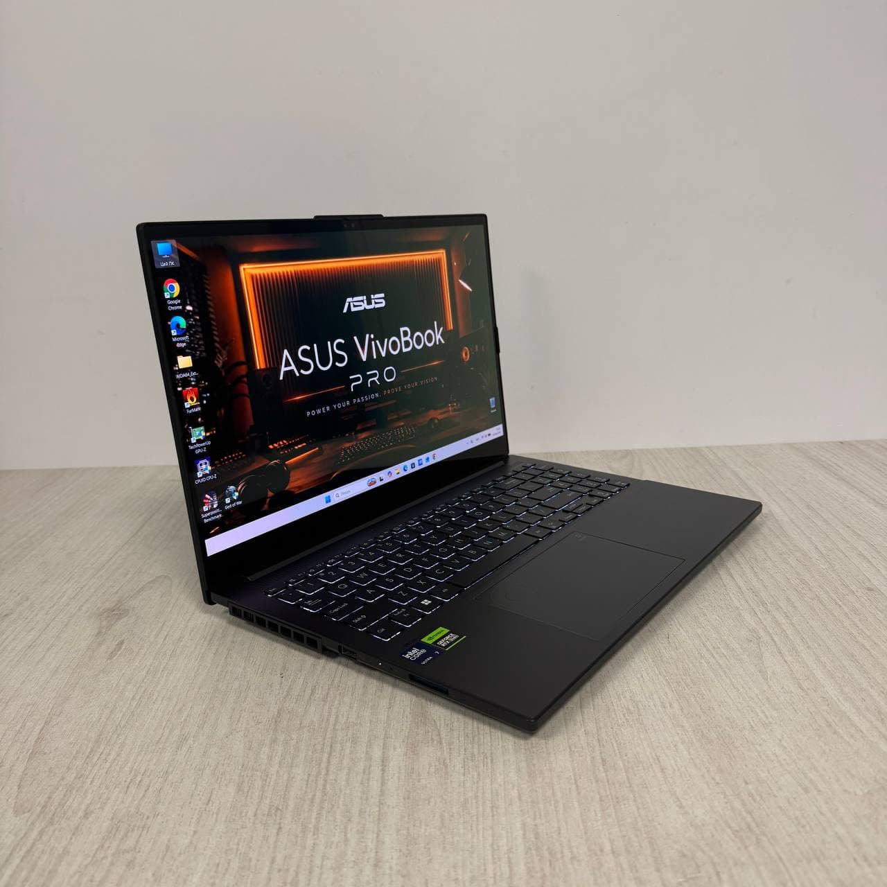 Asus VivoBook Pro 15 OLED Q533MJ - фото 3