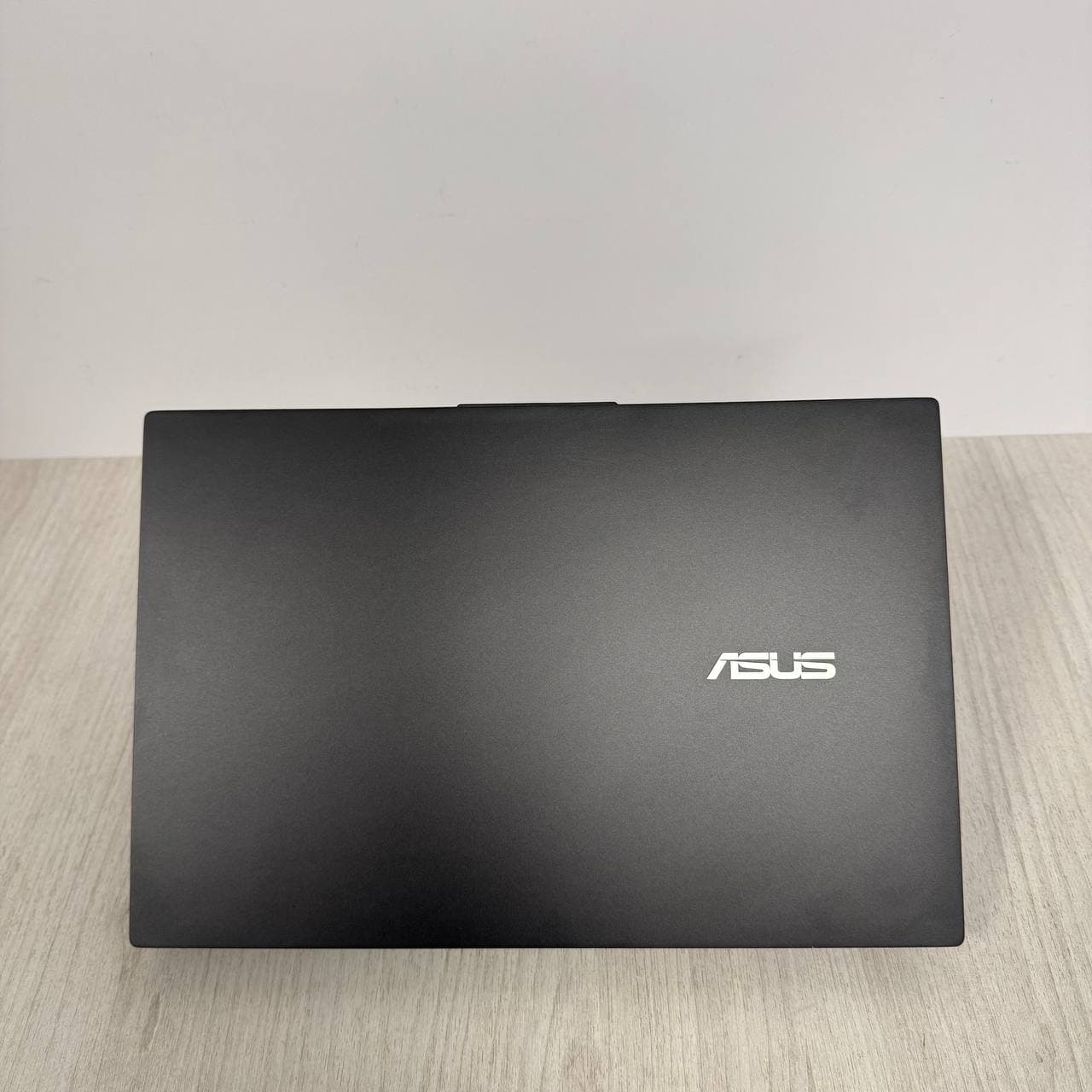 Asus VivoBook Pro 15 OLED Q533MJ - фото 6