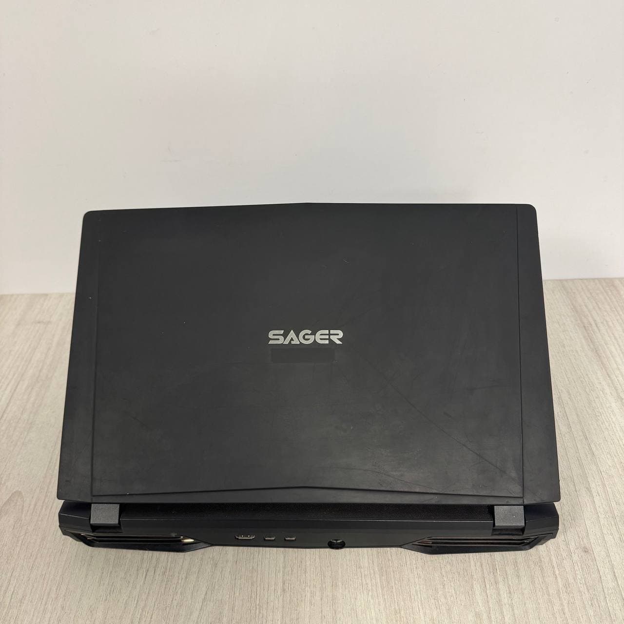 Sager P750TM1 - фото 5