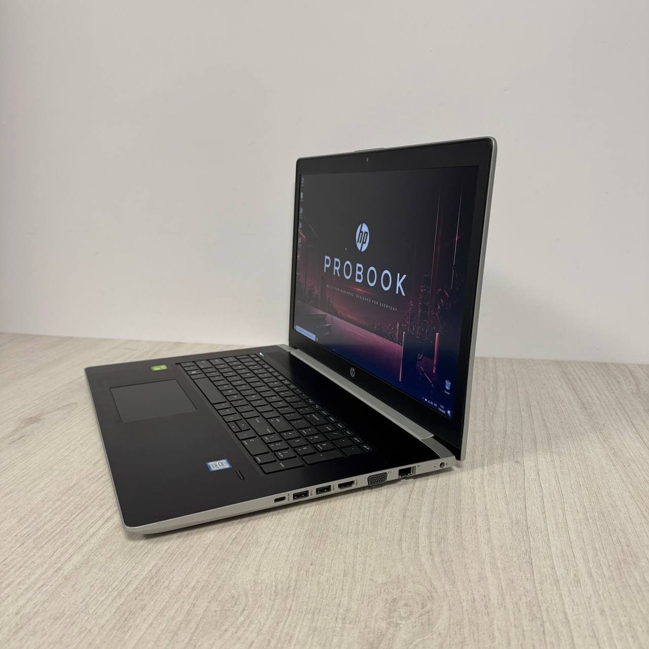 HP ProBook 470 G5 - фото 4