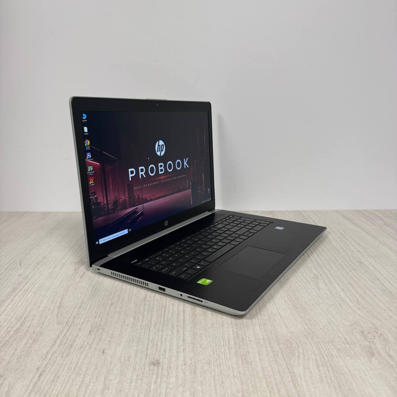 HP ProBook 470 G5 - фото 2
